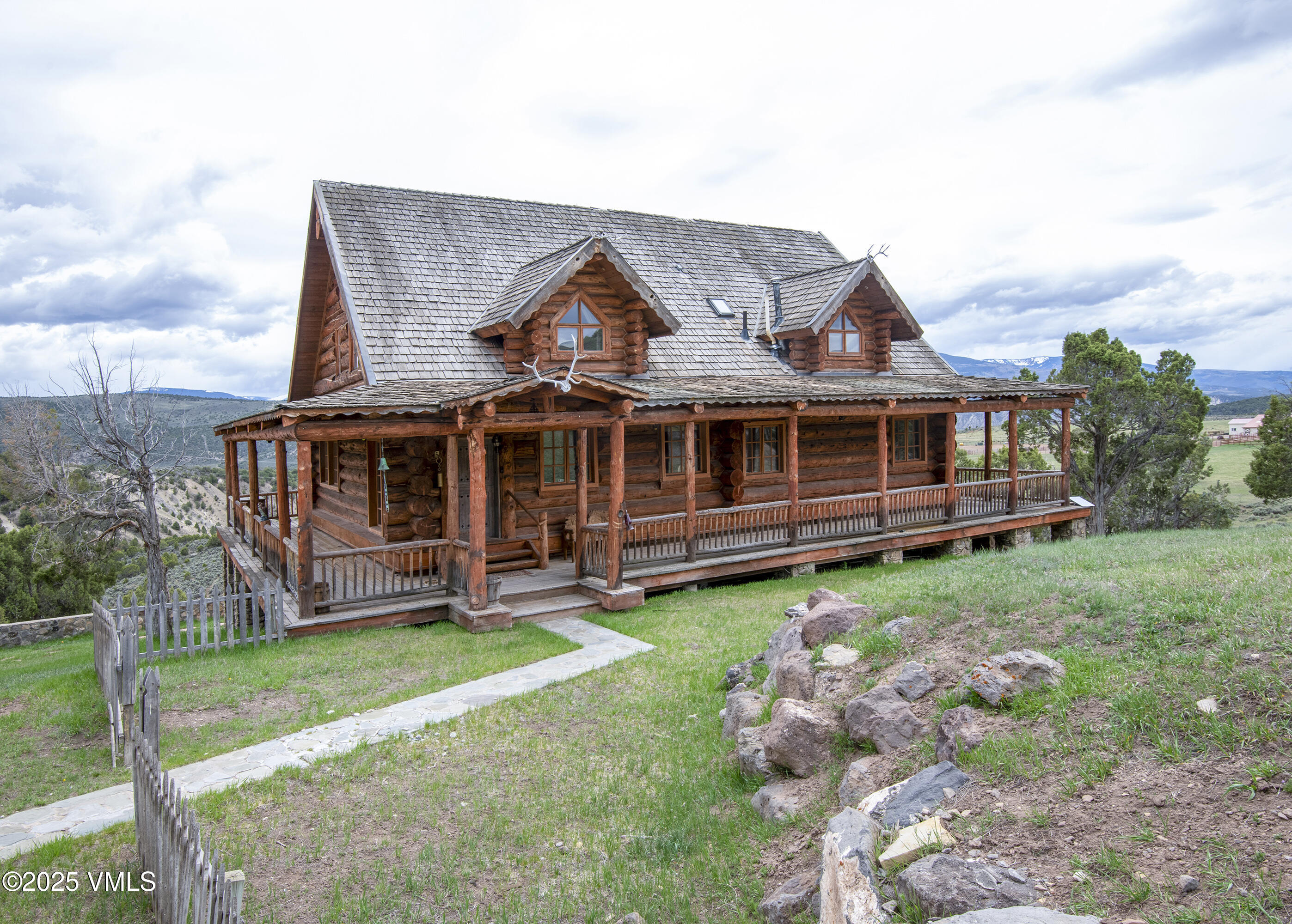 650 Castle Peak Ranch Road Property Photo 2