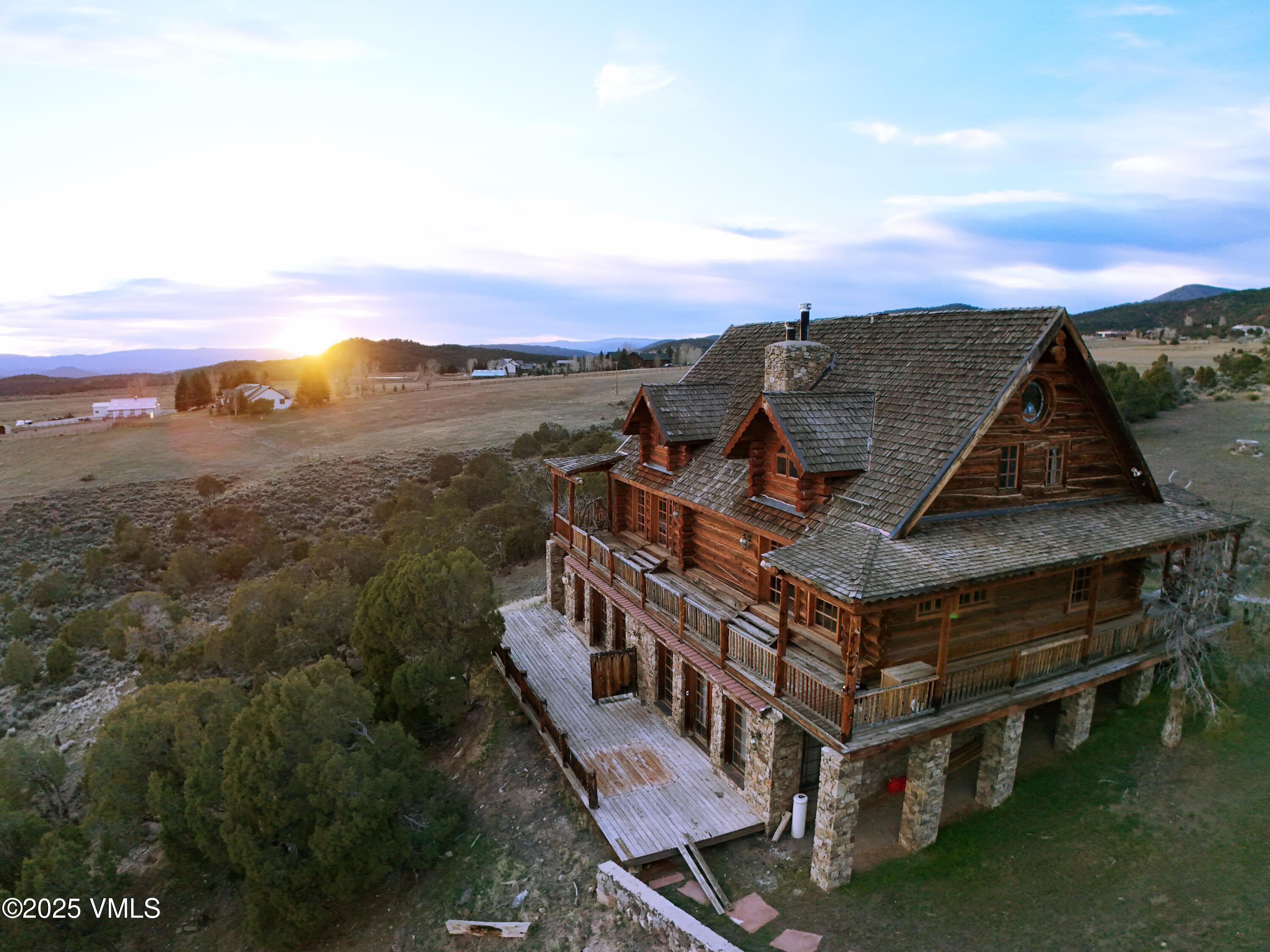 650 Castle Peak Ranch Road Property Photo 3
