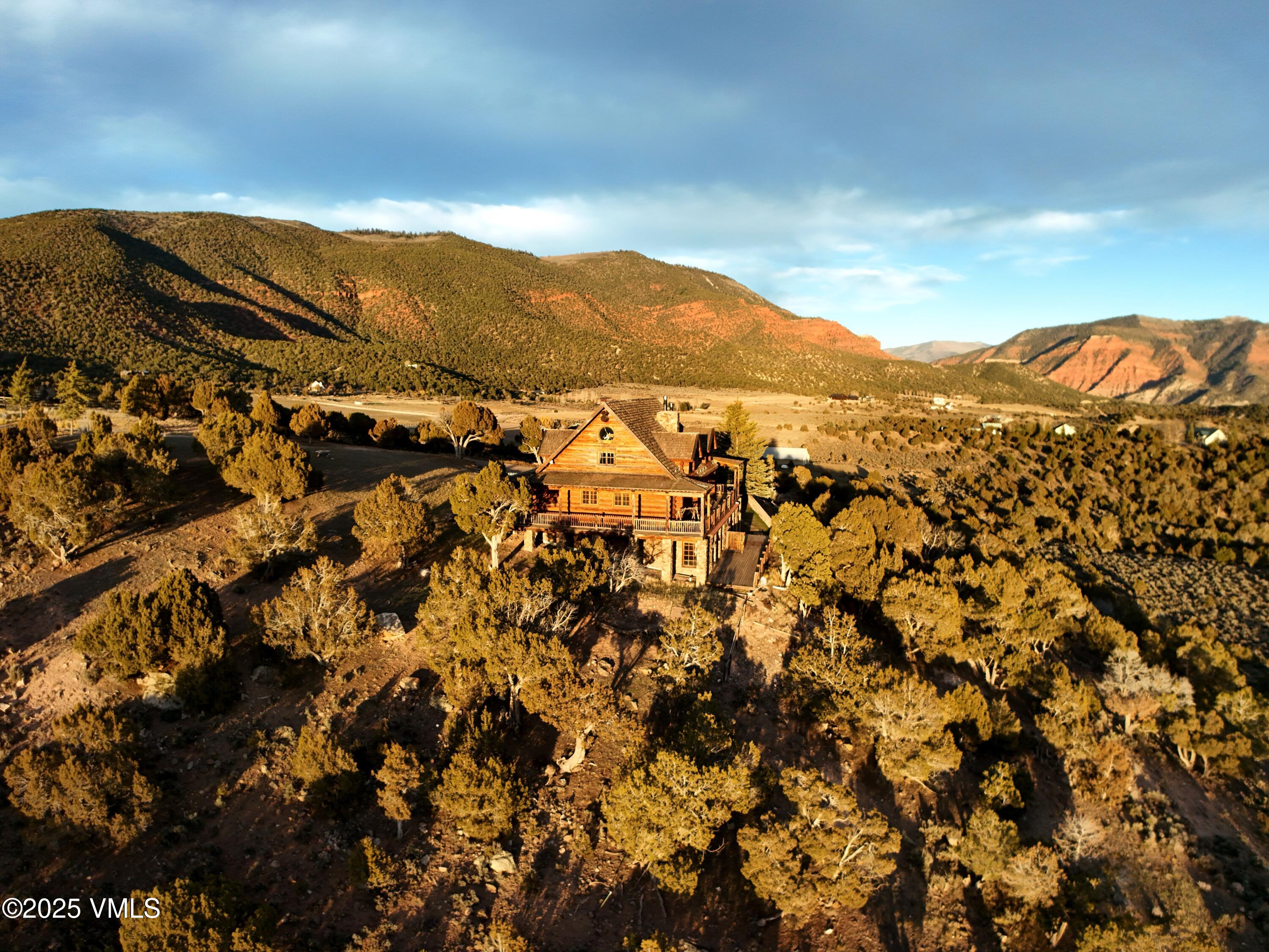 650 Castle Peak Ranch Road Property Photo 6
