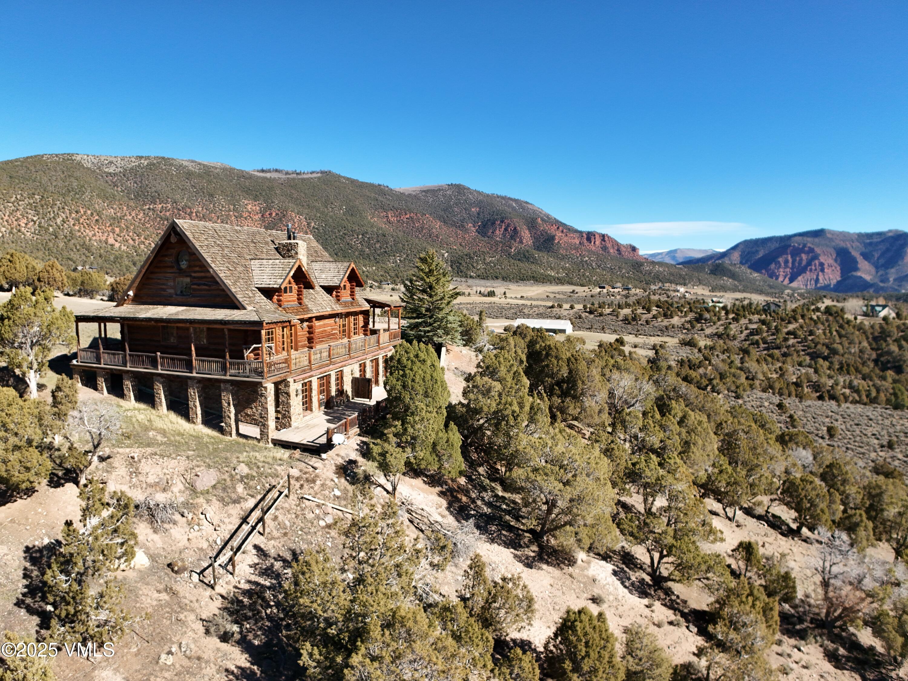 650 Castle Peak Ranch Road Property Photo 10