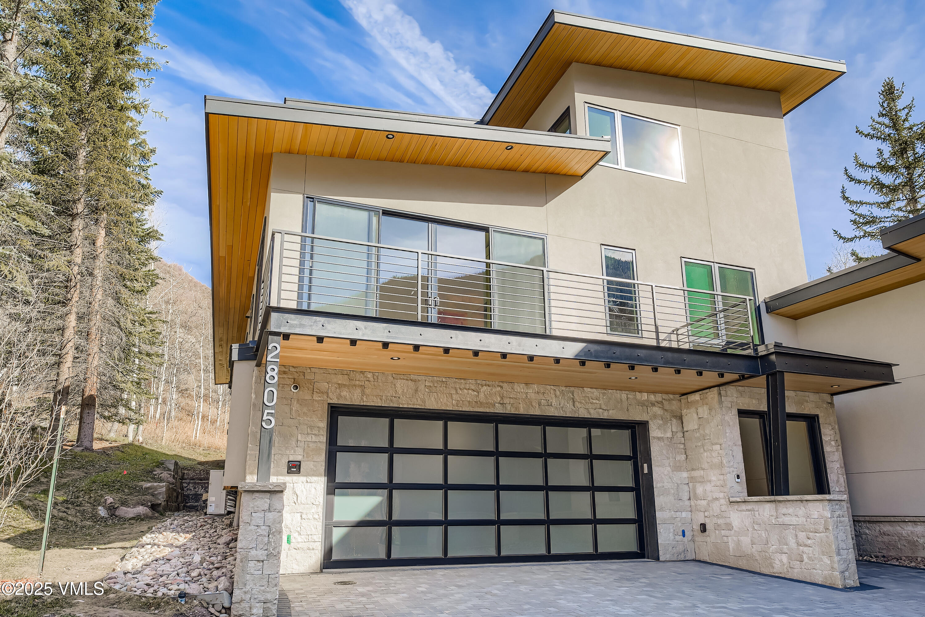 2805 Bald Mountain Road Property Photo 1