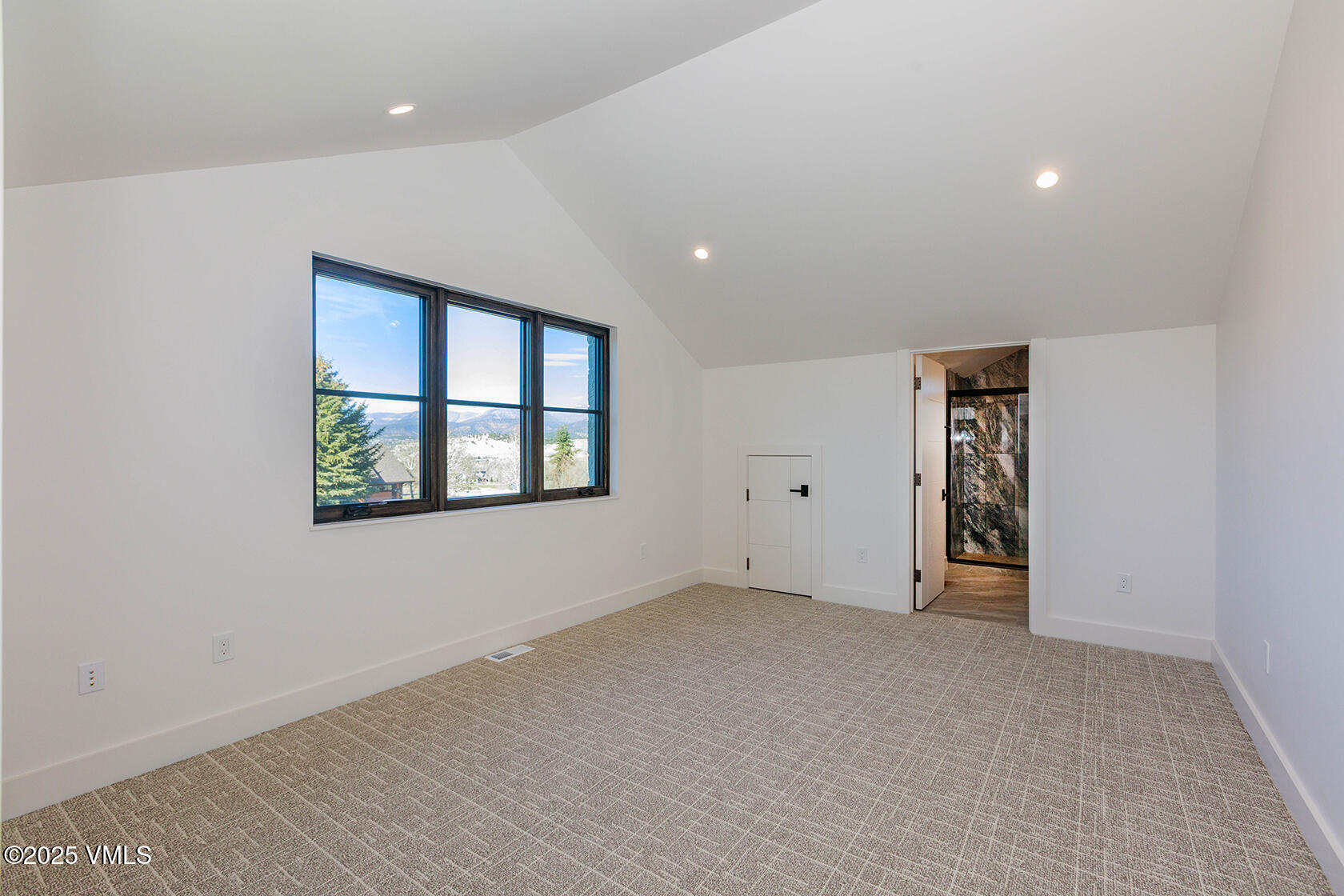 213 Harvester Court Property Photo 45