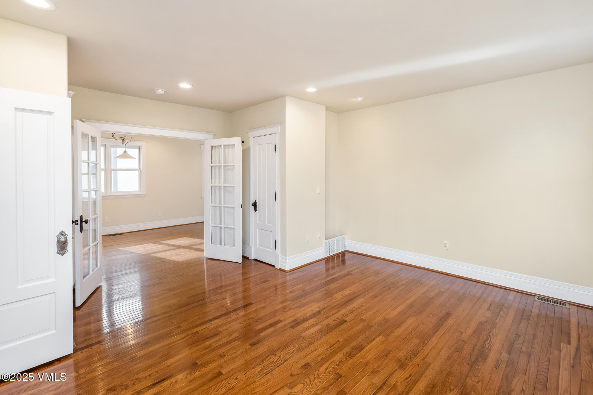 236 Capitol Street Property Photo 18