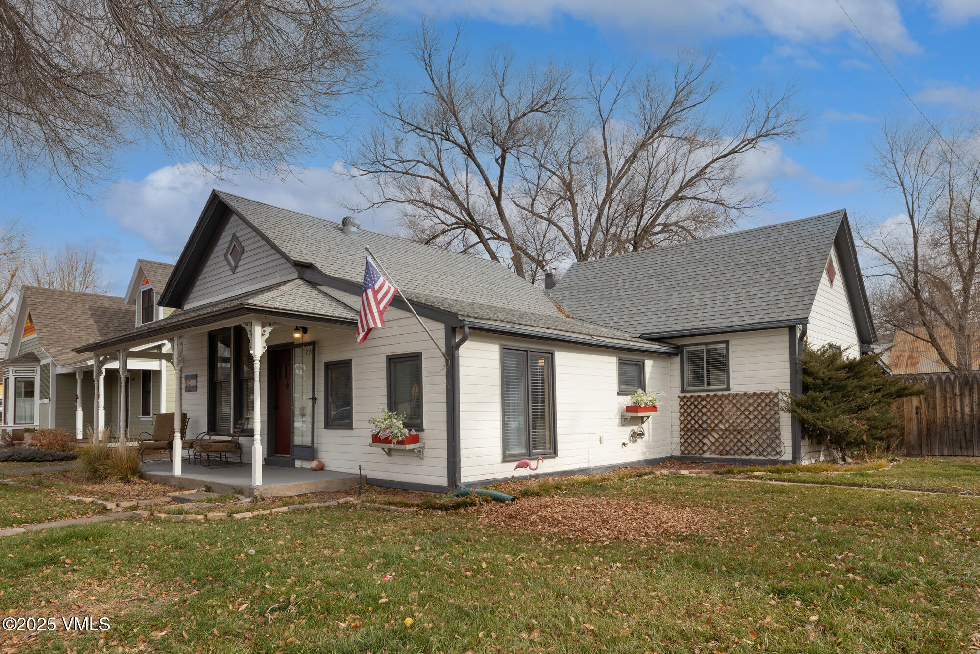 246 Capitol Street Property Photo 2