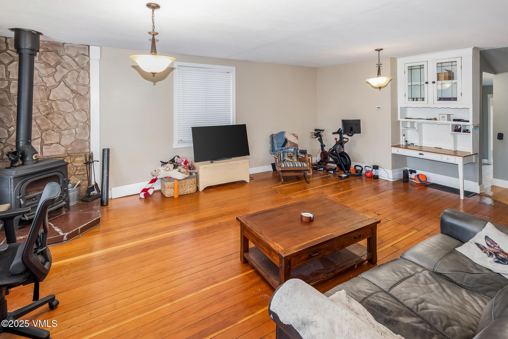 246 Capitol Street Property Photo 9