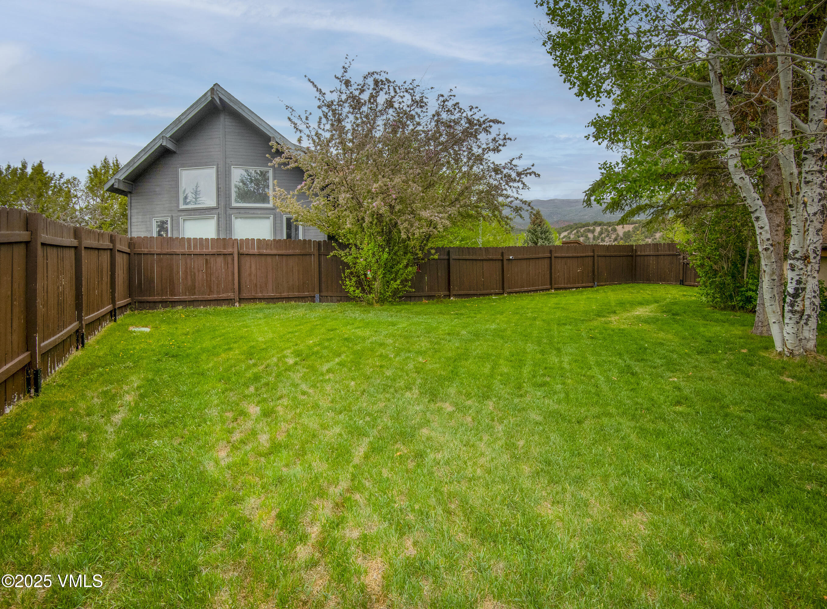 13 Pinion Lane Property Photo 14