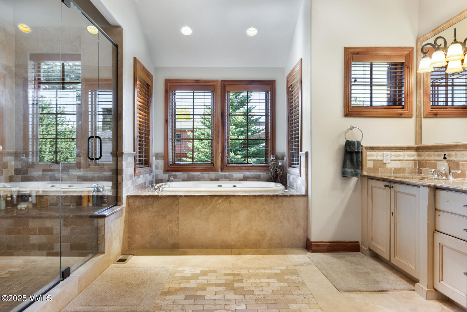 18 Herons Way Property Photo 46