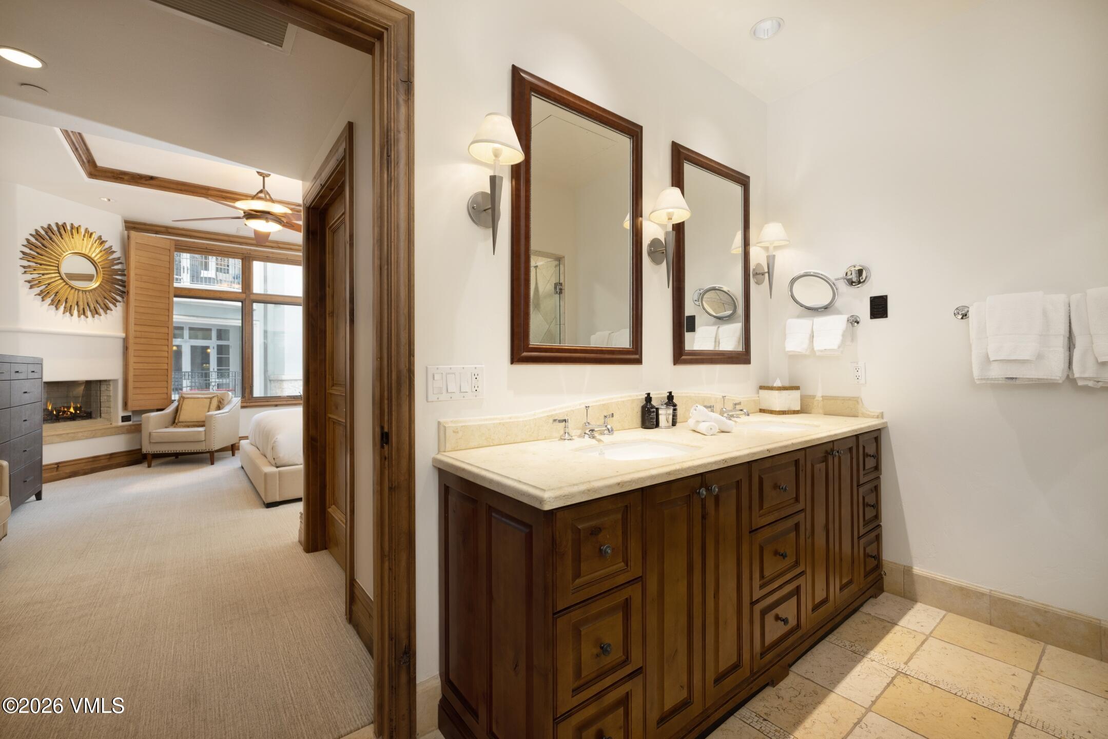 675 Lionshead Place 259 Property Photo 6