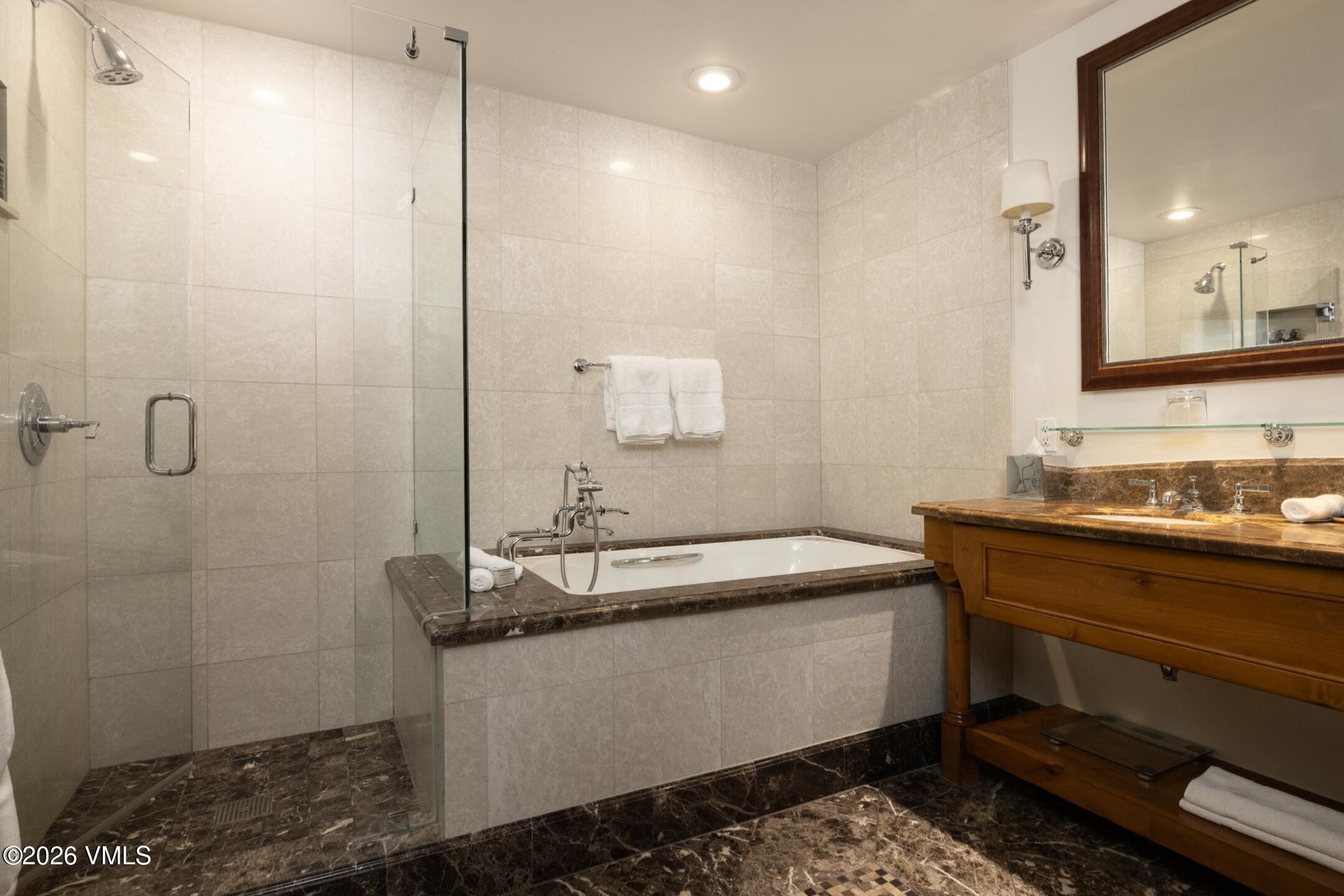 675 Lionshead Place 259 Property Photo 11