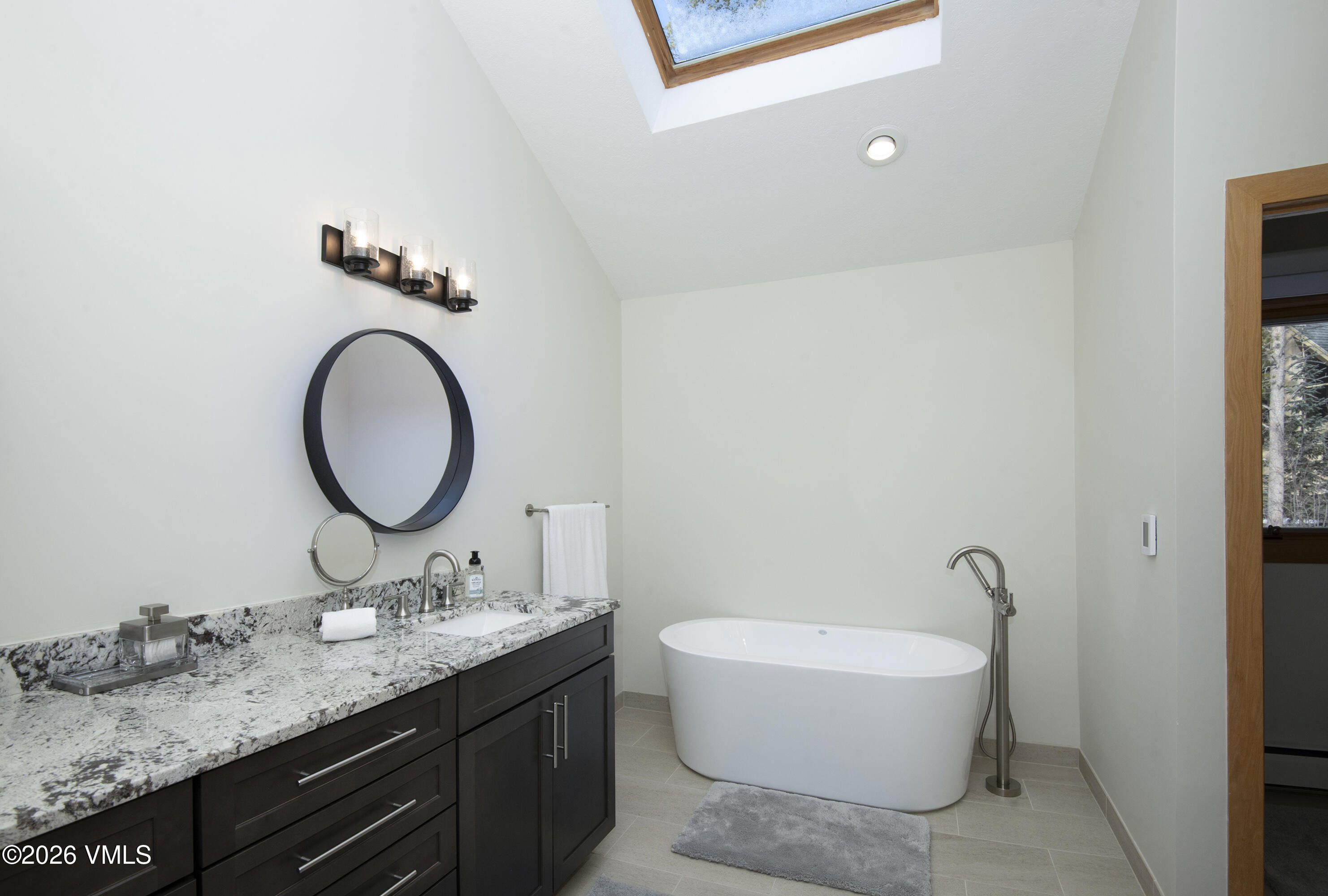 5159 Gore Circle Property Photo 11