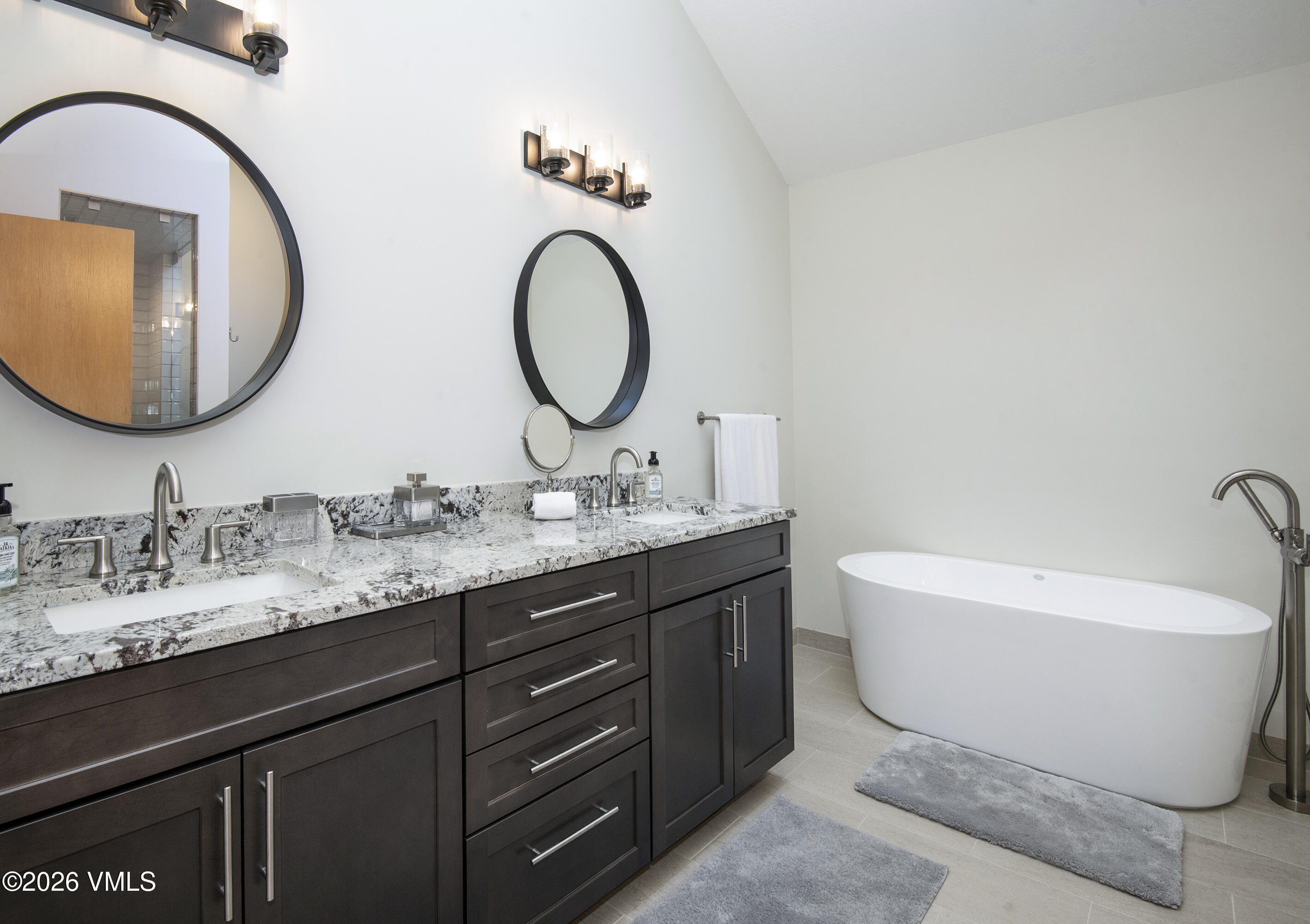 5159 Gore Circle Property Photo 14