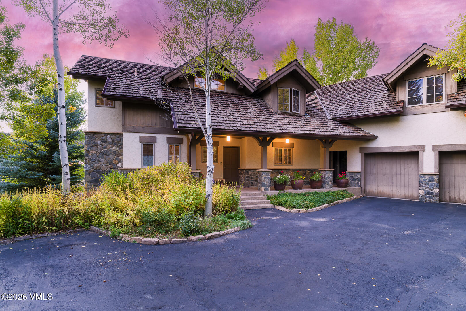 21 Honda Property Photo 42