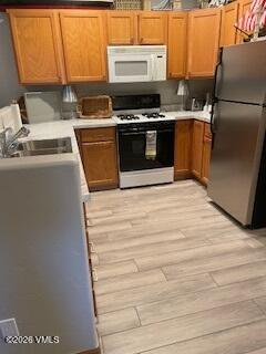 21 Honda Property Photo 52