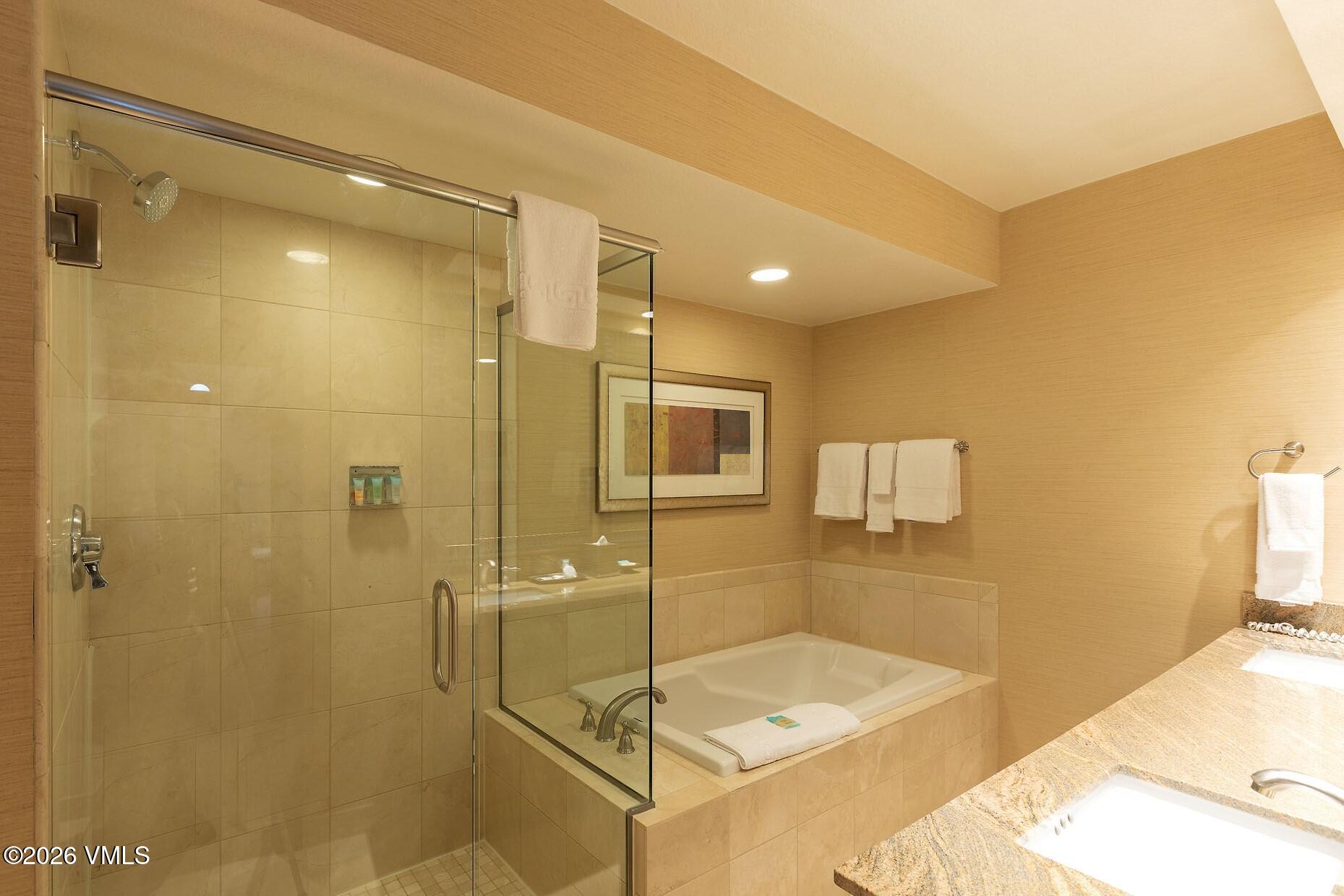 210 Offerson Road 306, Week 2 +1 Summer Float Wk Property Photo 19