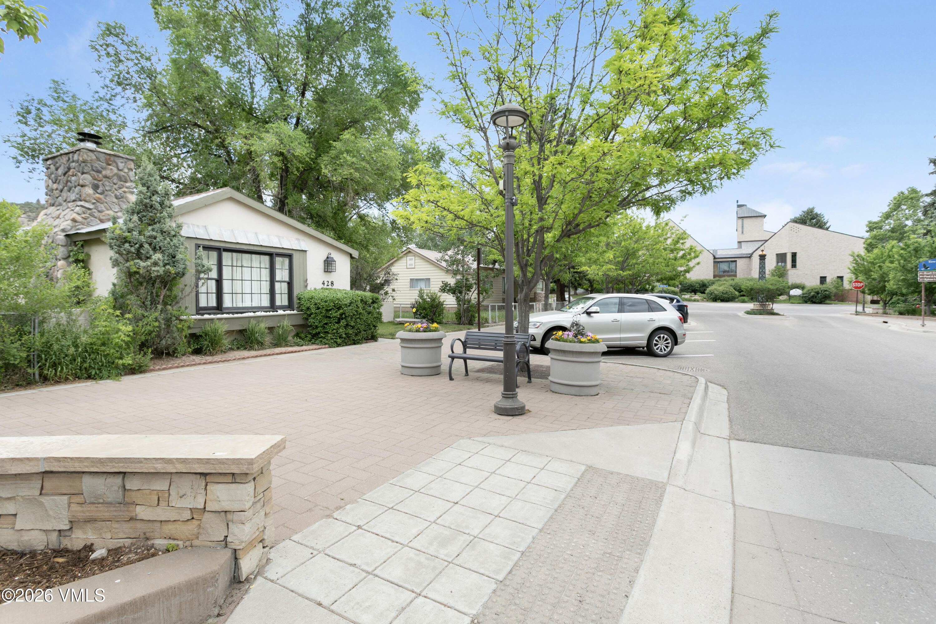 428 Broadway Property Photo 4