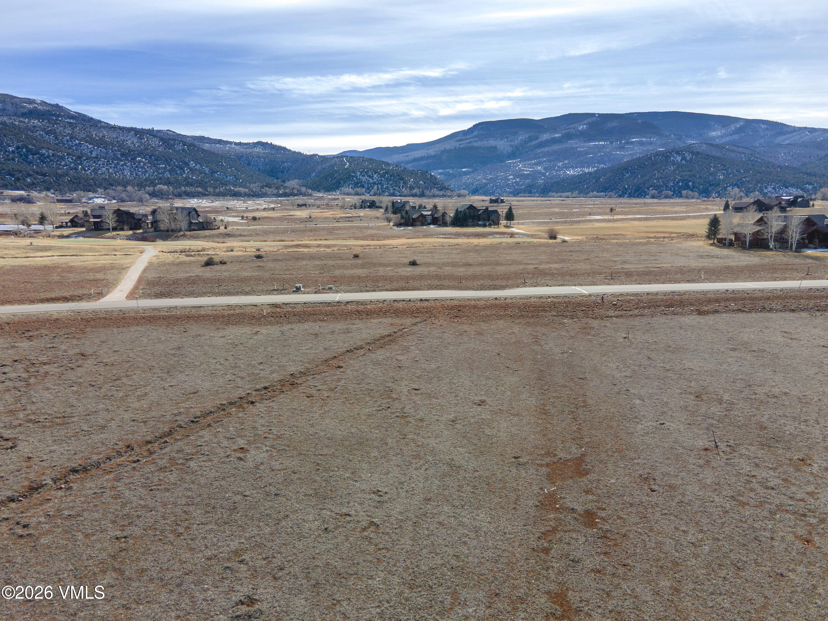 196 Foxprowl Property Photo 7