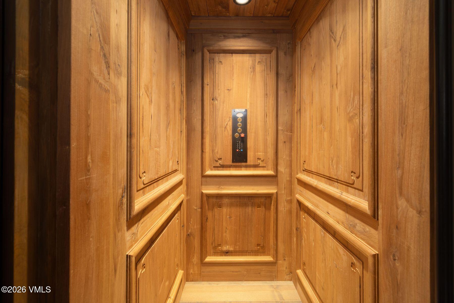 1187 Hornsilver Circle Property Photo 41