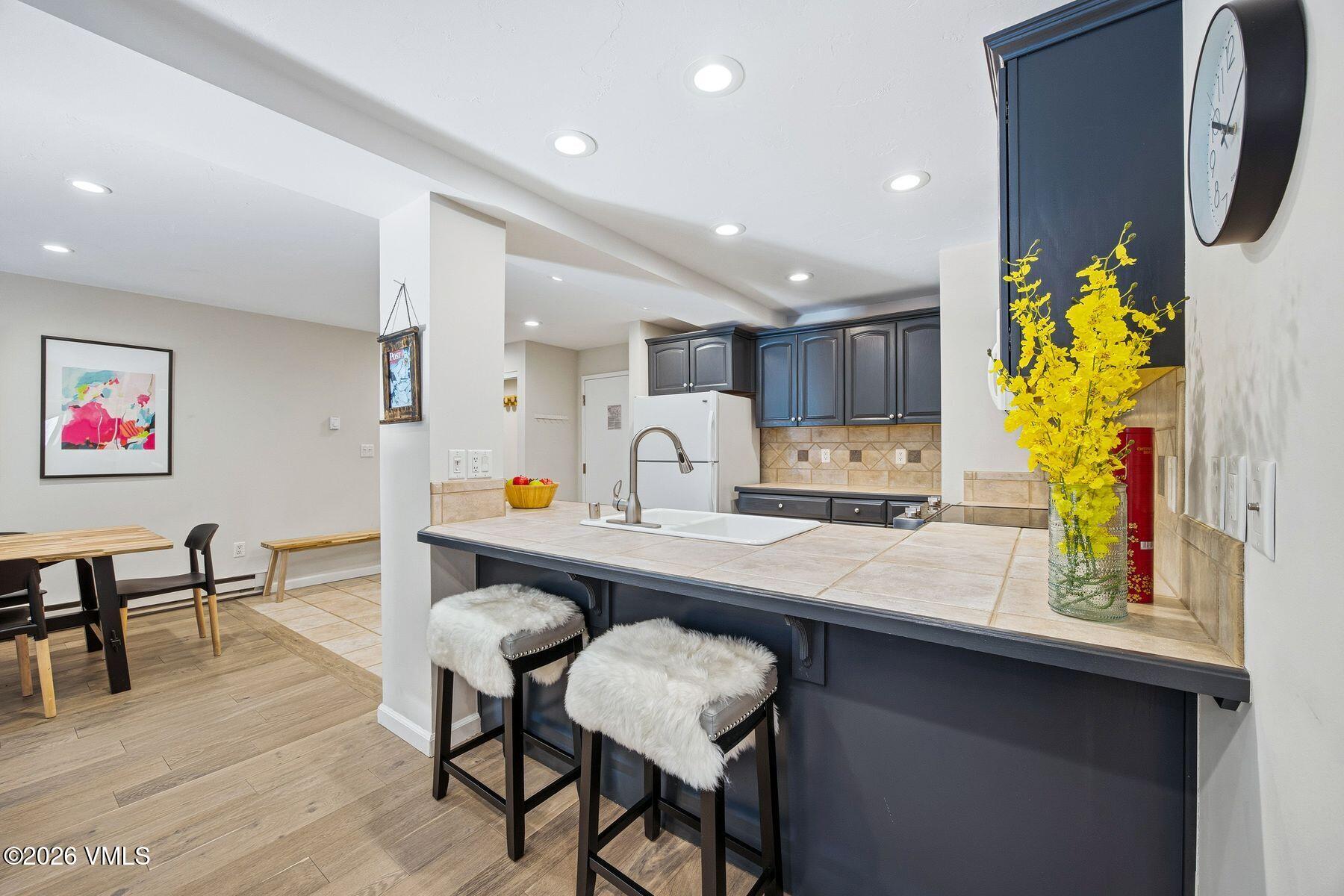 1650 Fall Ridge Road 412 Property Photo 5