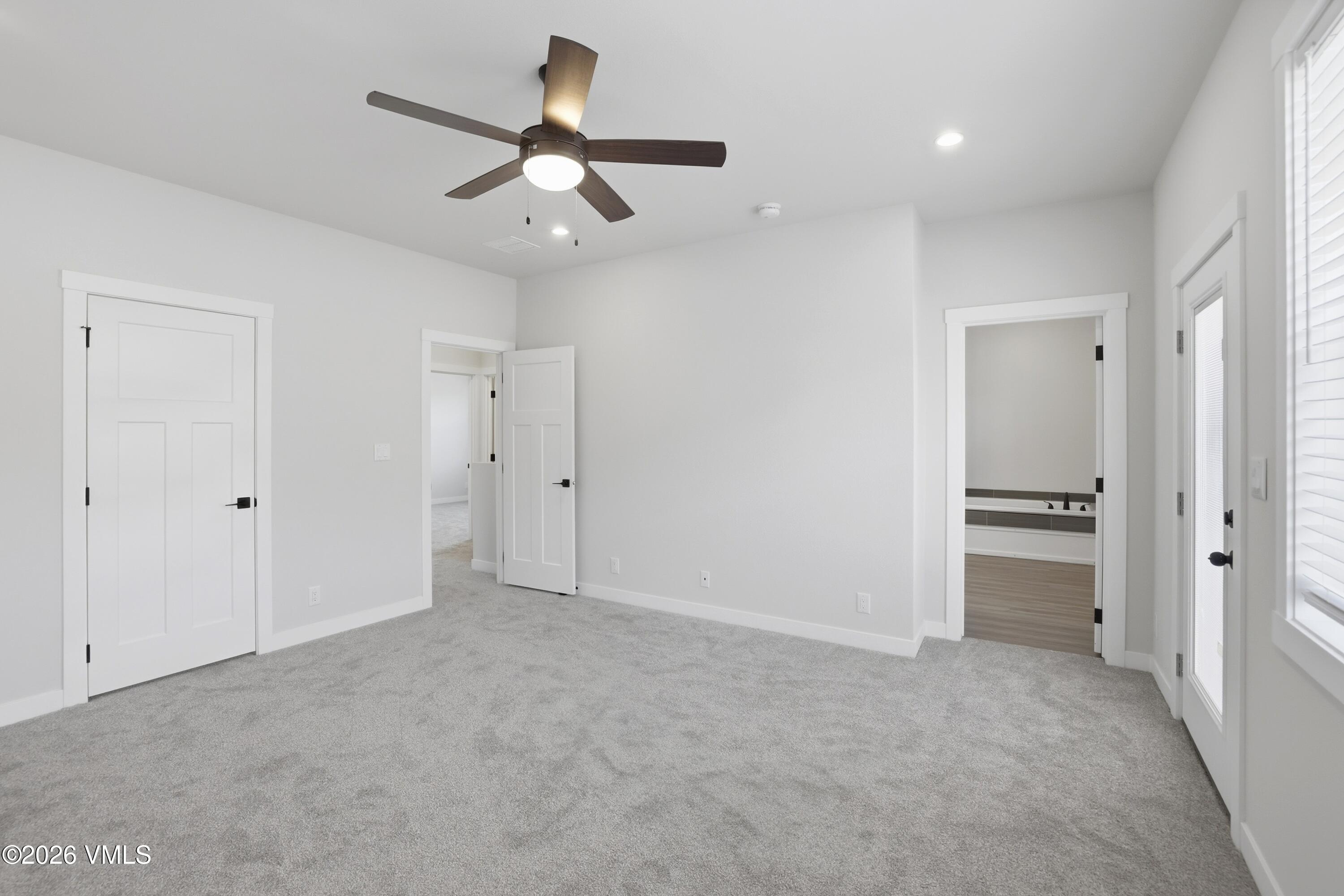 378 Bluffs Drive Property Photo 22