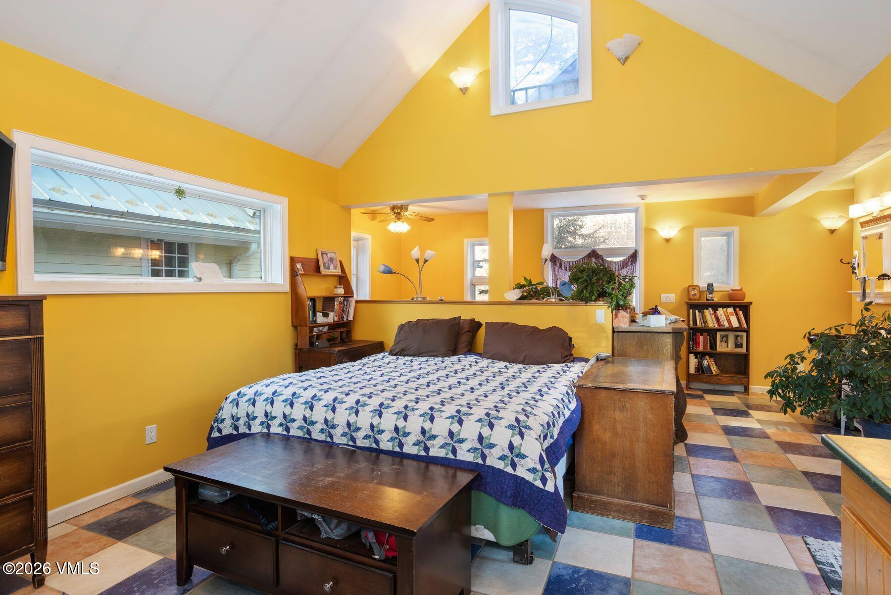 449 Pine Street Property Photo 12