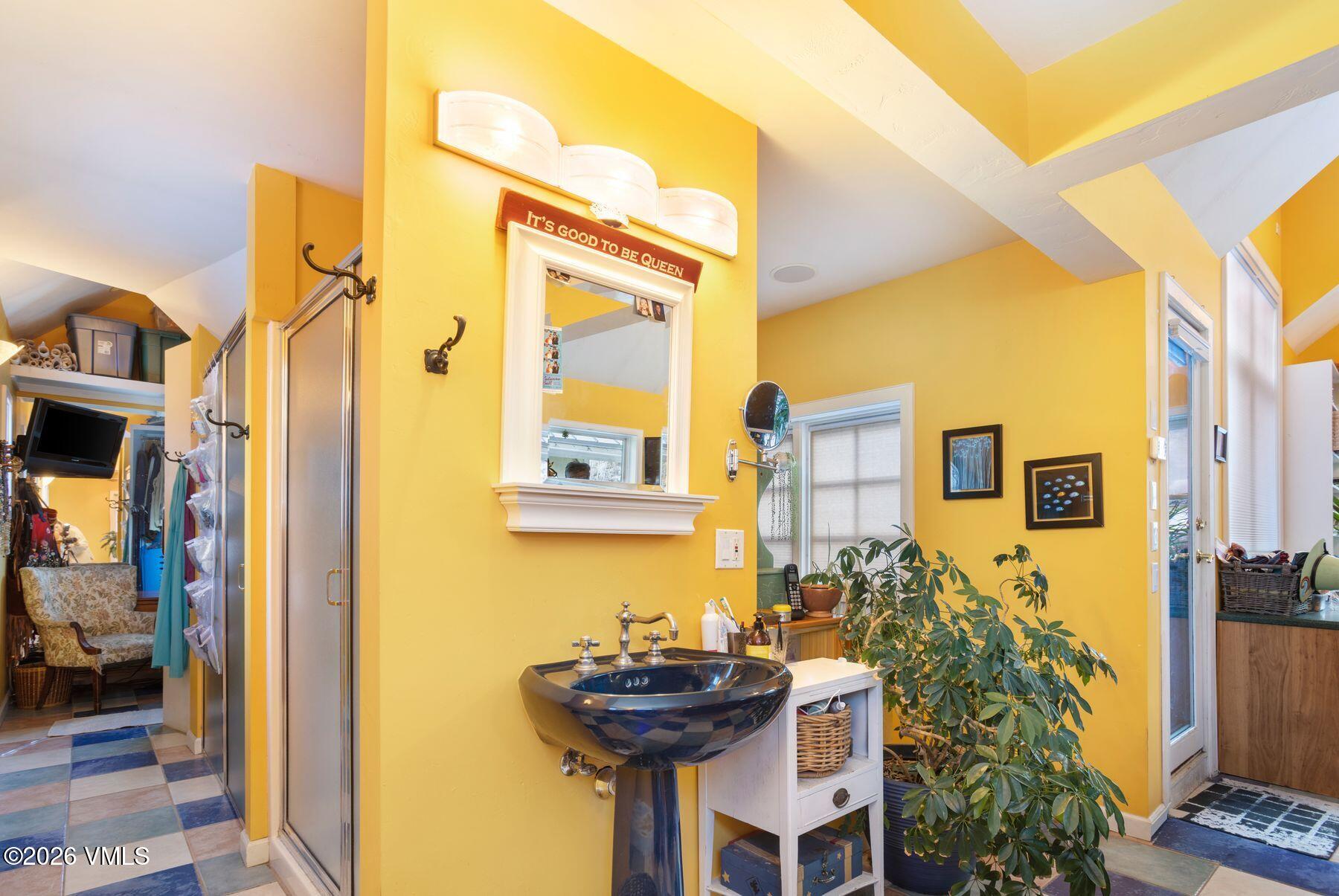 449 Pine Street Property Photo 14