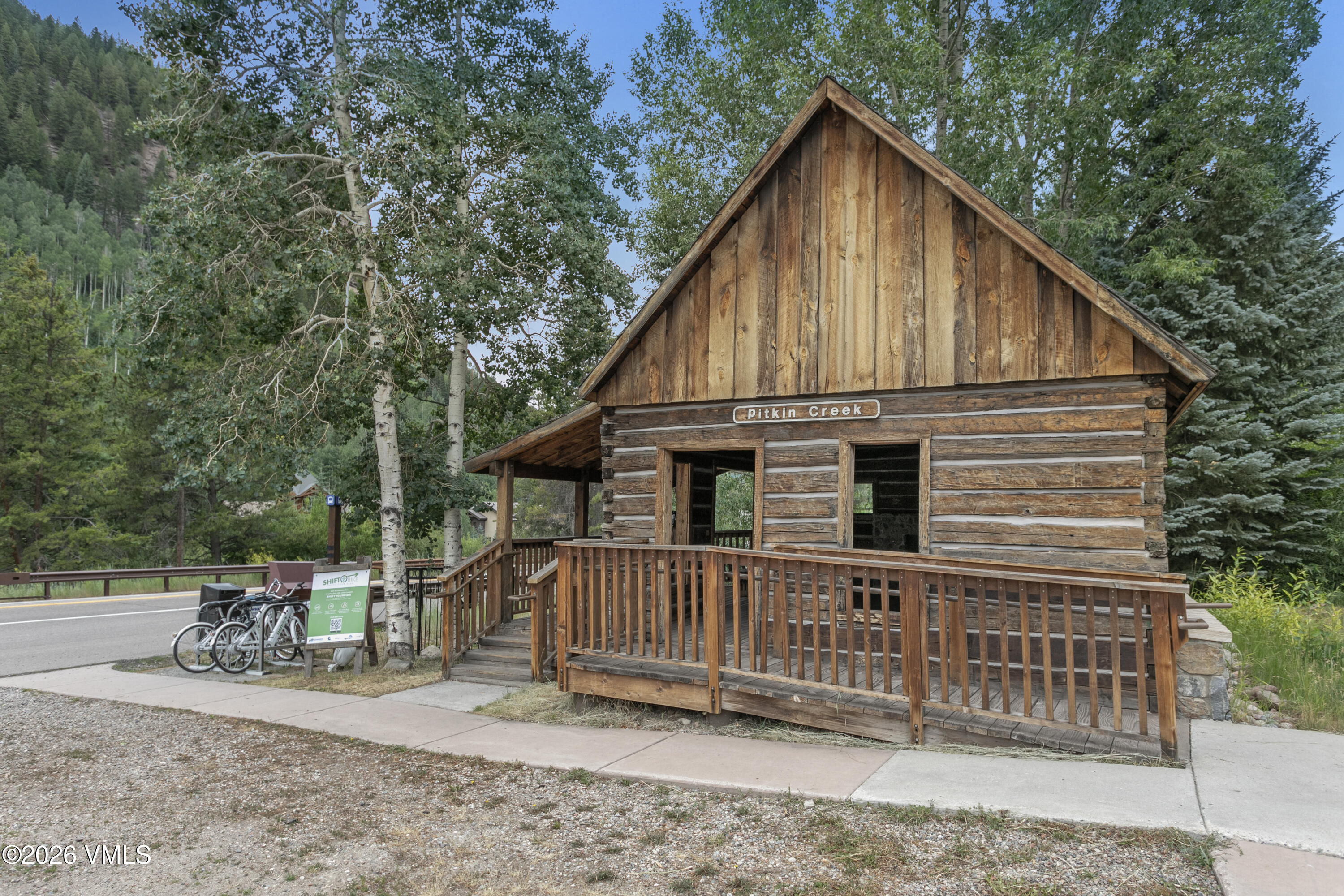 3911 Bighorn Road 1-b Property Photo 23