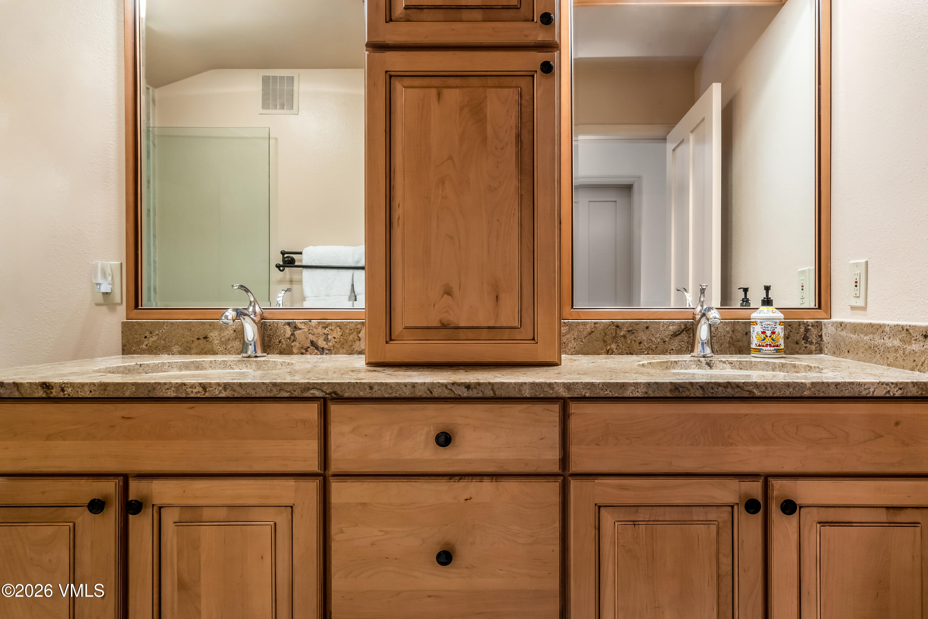 137 Benchmark Road 605 Property Photo 18