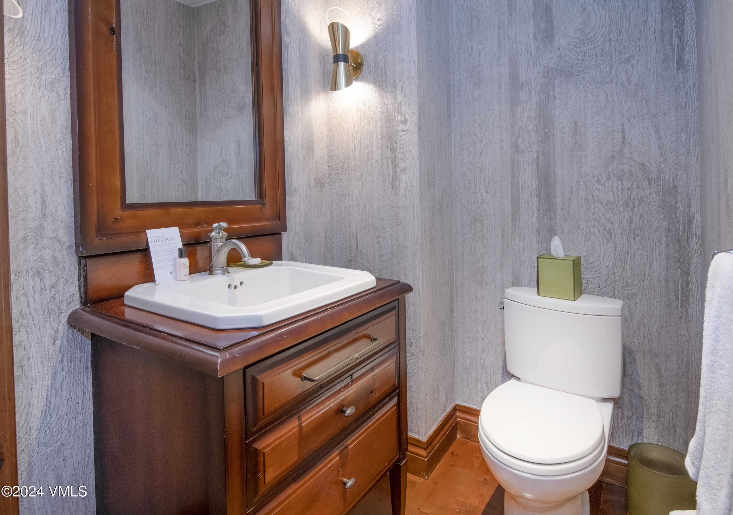 100 E Thomas Place 4052-week 12 Property Photo 11