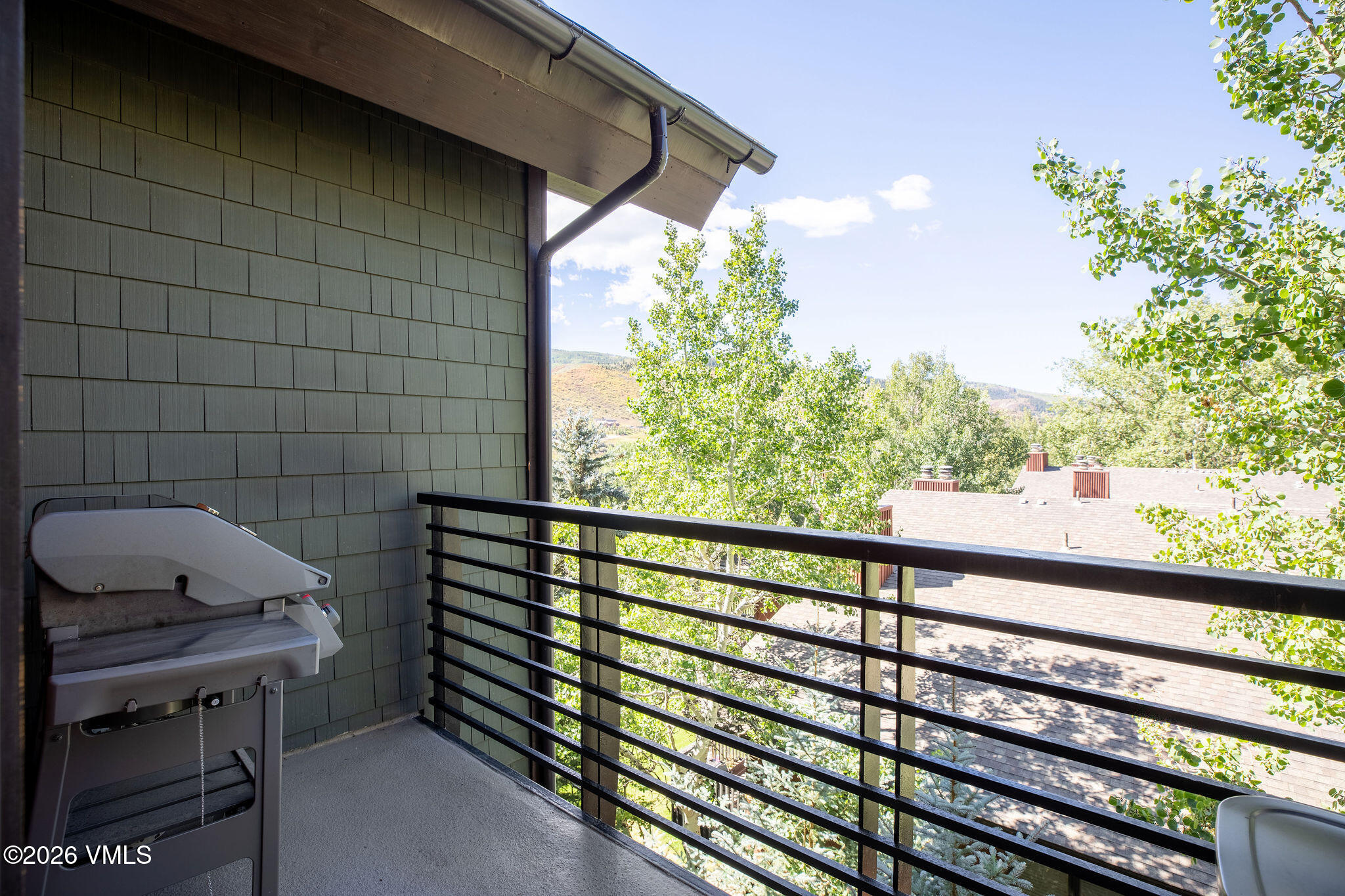 540 W Beaver Creek Boulevard 7 Property Photo 6
