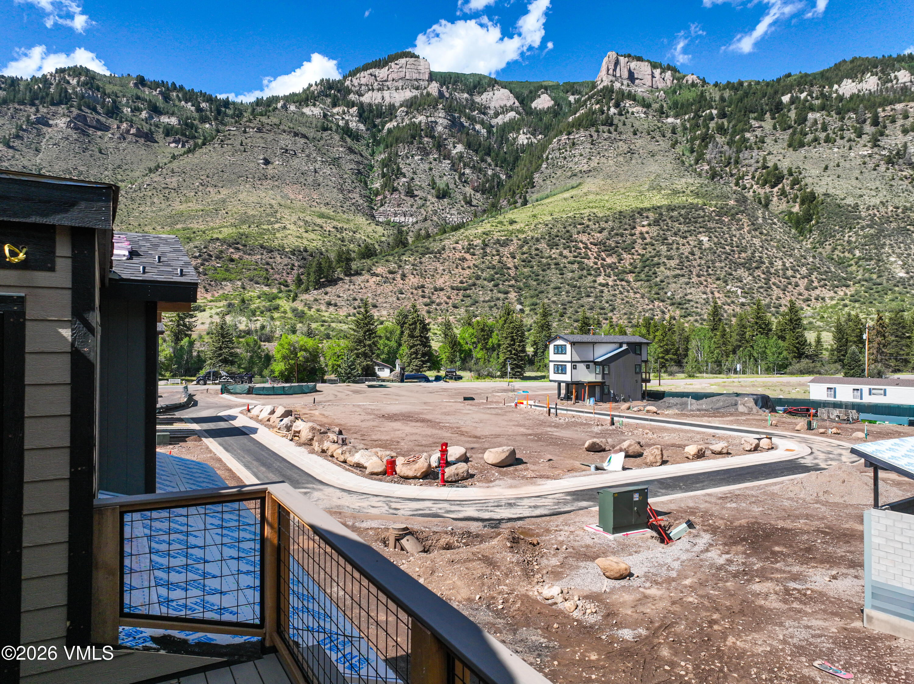 29 Belden Way Property Photo 8