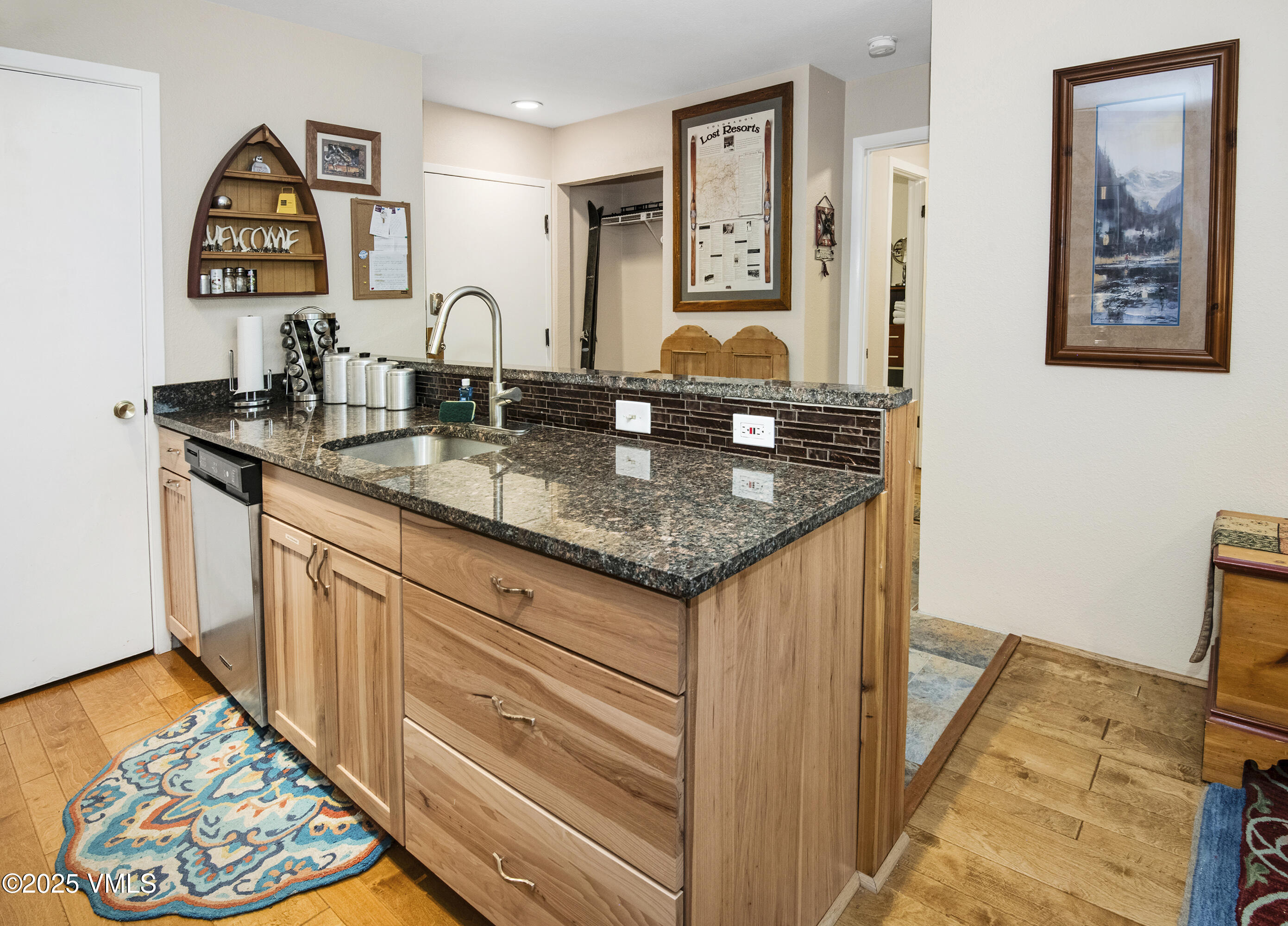 3931 Bighorn Road 5-m Property Photo 6