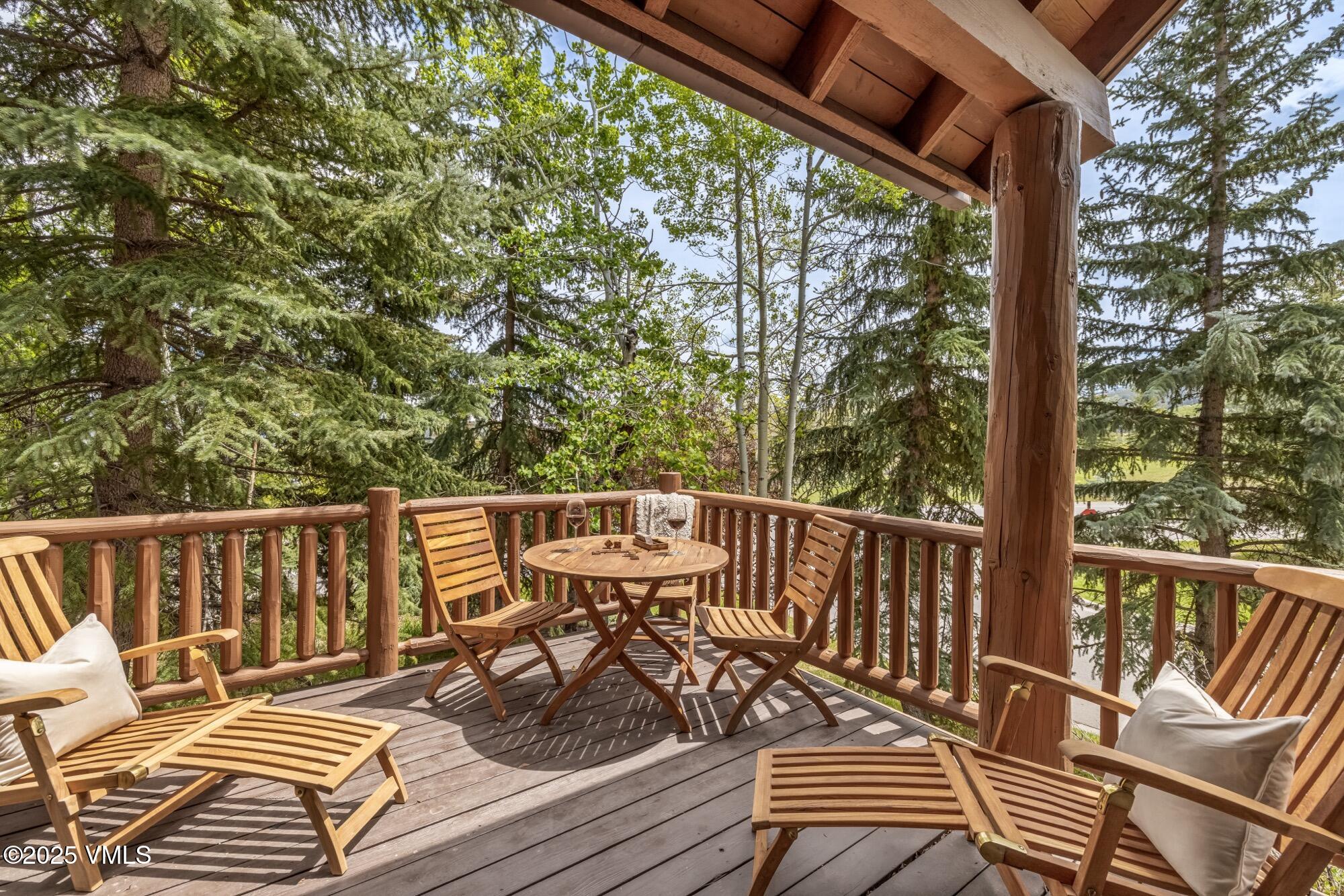 25 Cottage Circle Property Photo 7