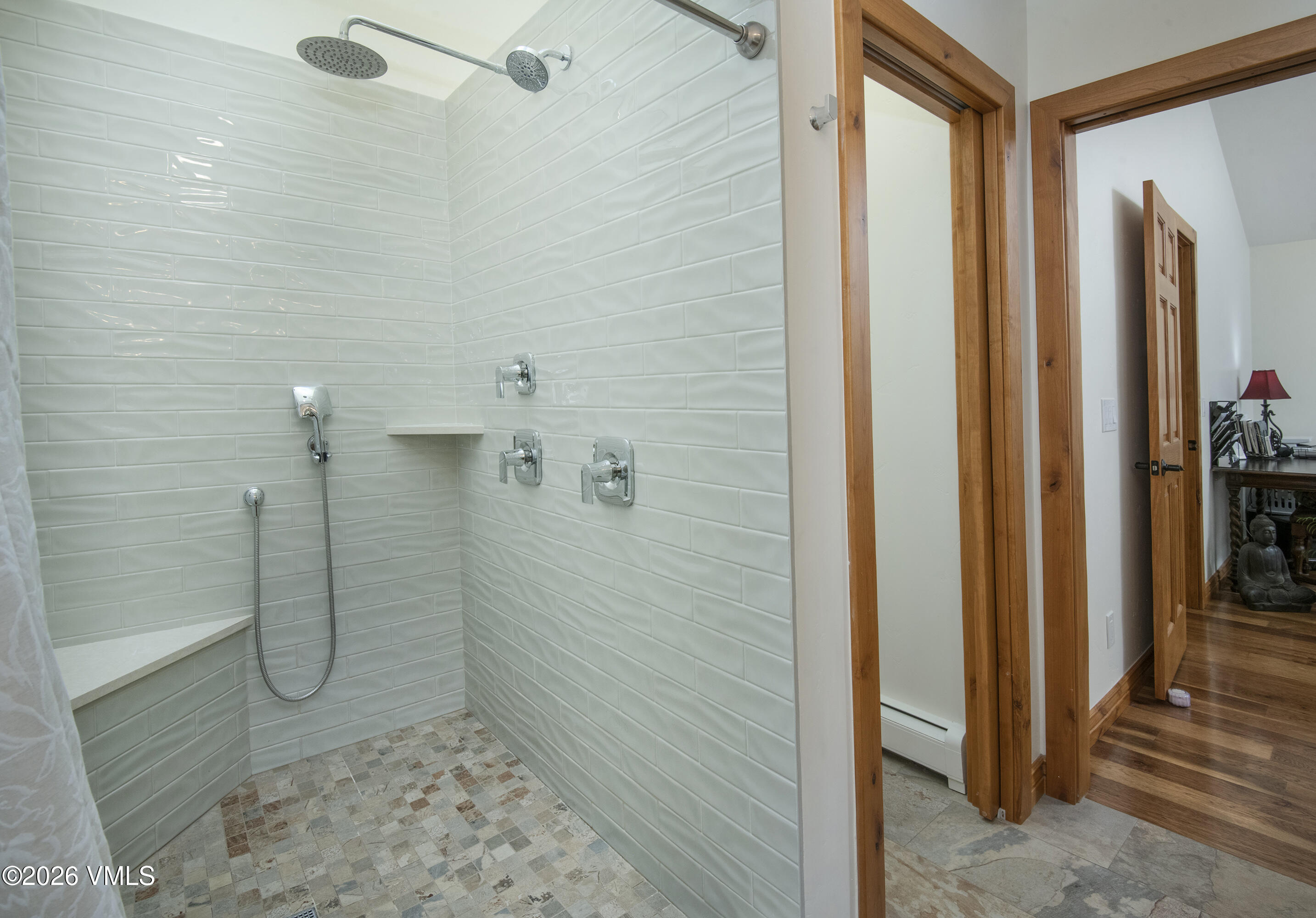 57 E Riverside Road Property Photo 31