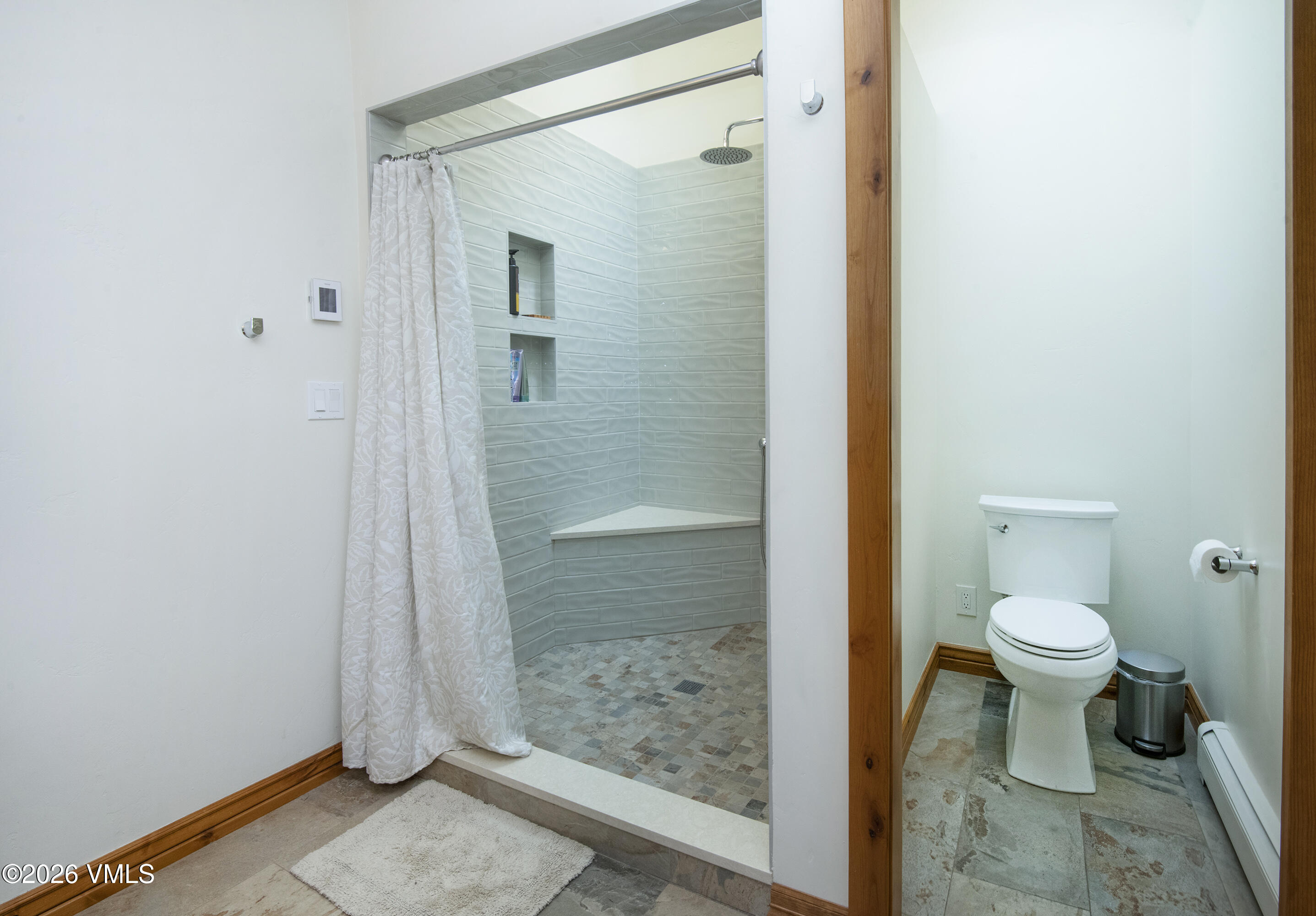 57 E Riverside Road Property Photo 32