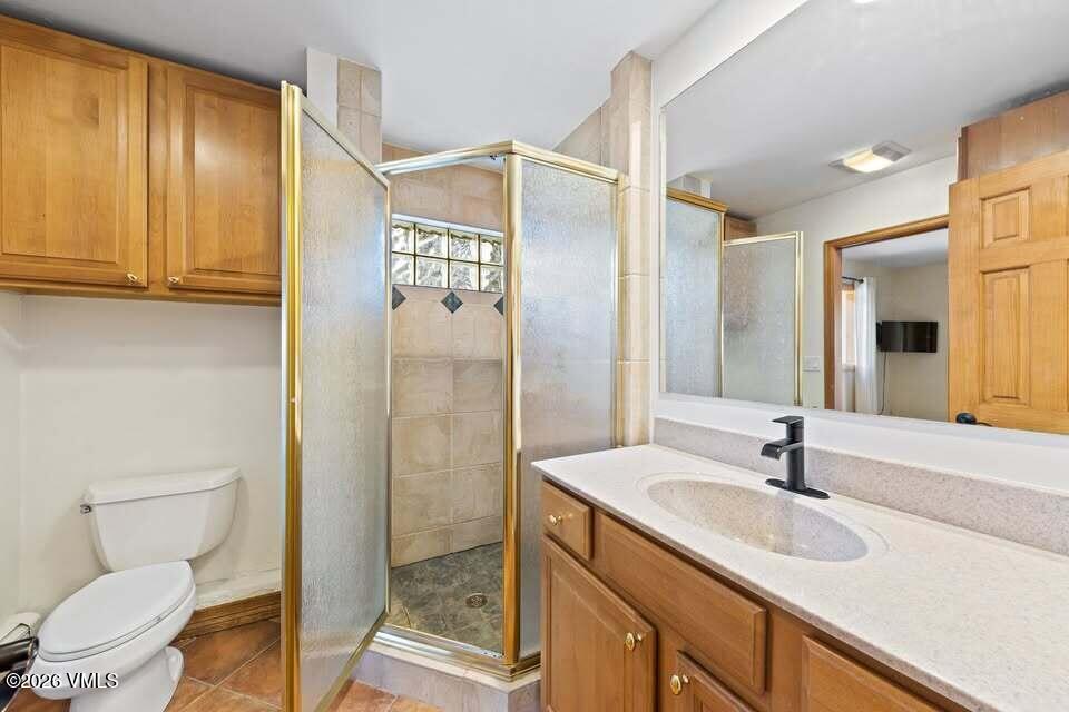 57 E Riverside Road Property Photo 48