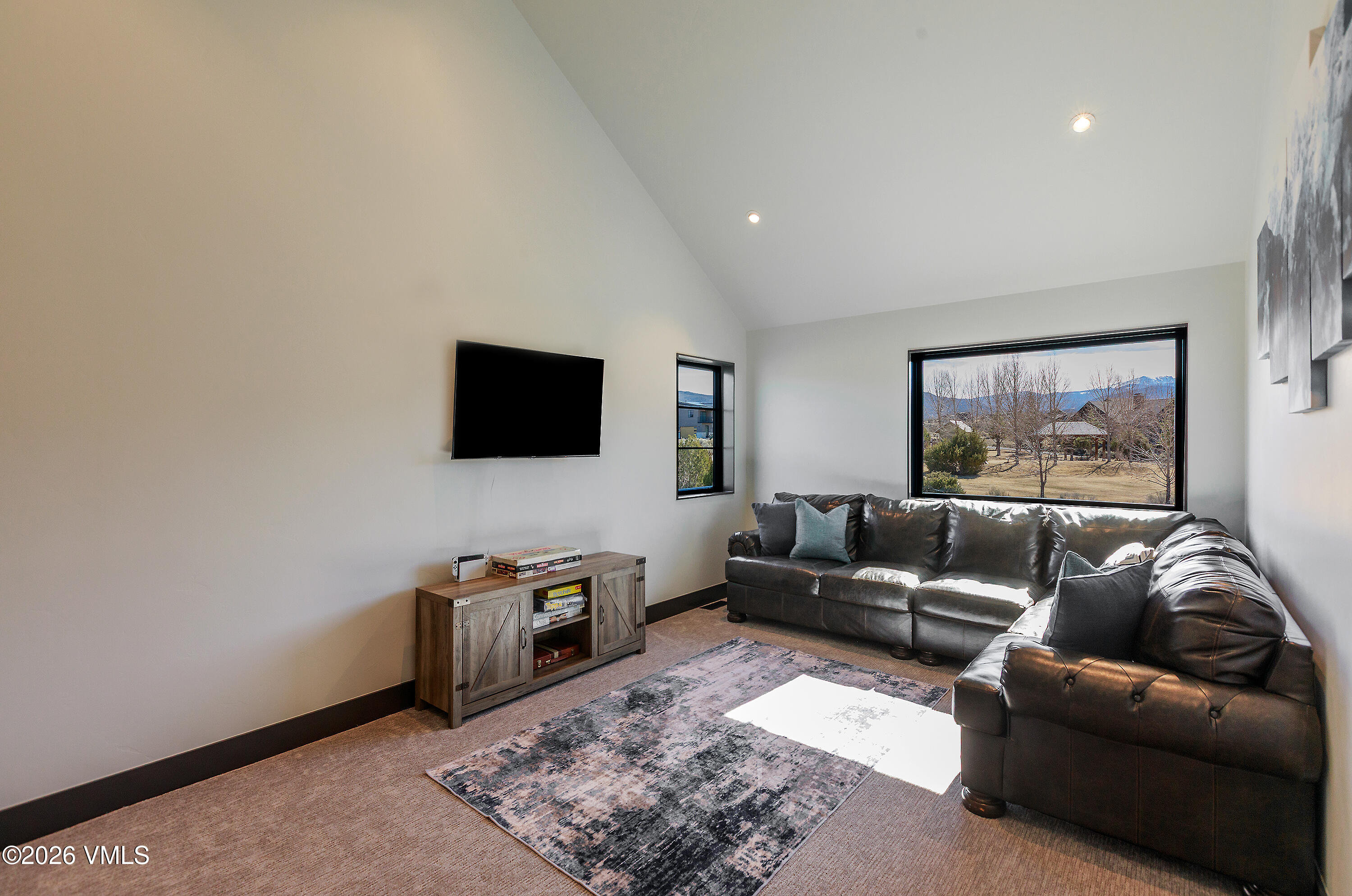 19 Aster Court Property Photo 20
