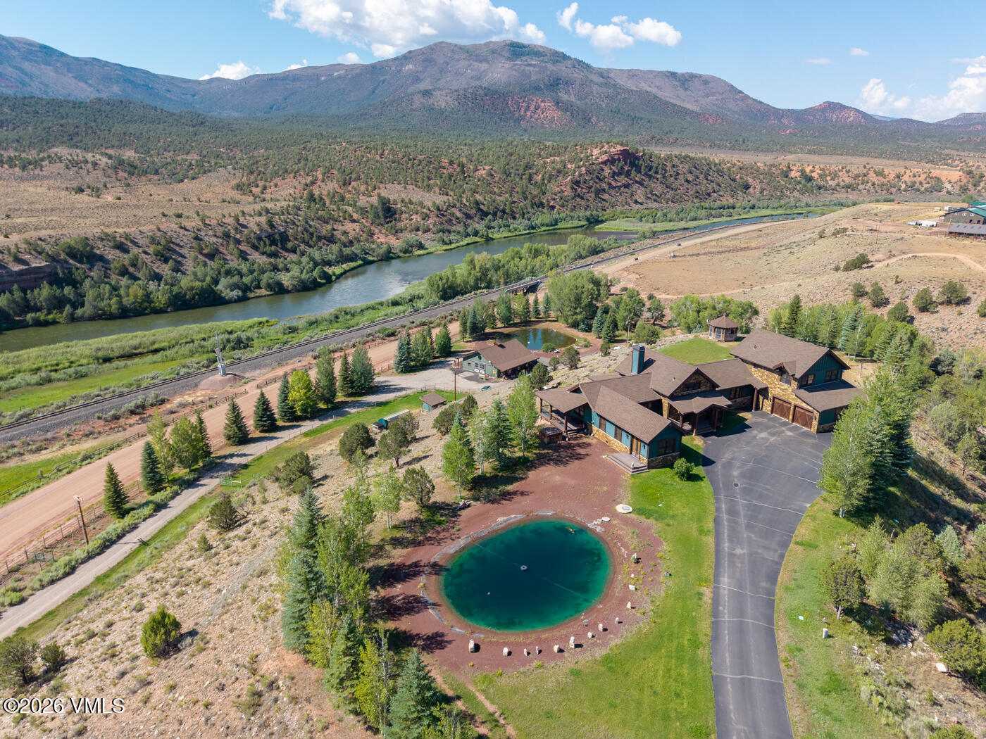 34900 Colorado River Road Property Photo 6