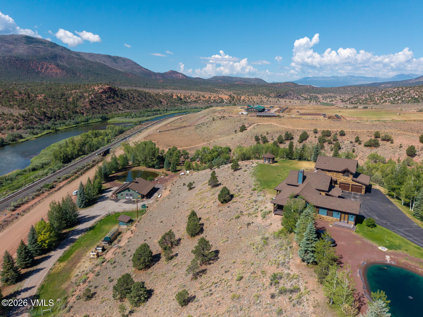 34900 Colorado River Road Property Photo 13