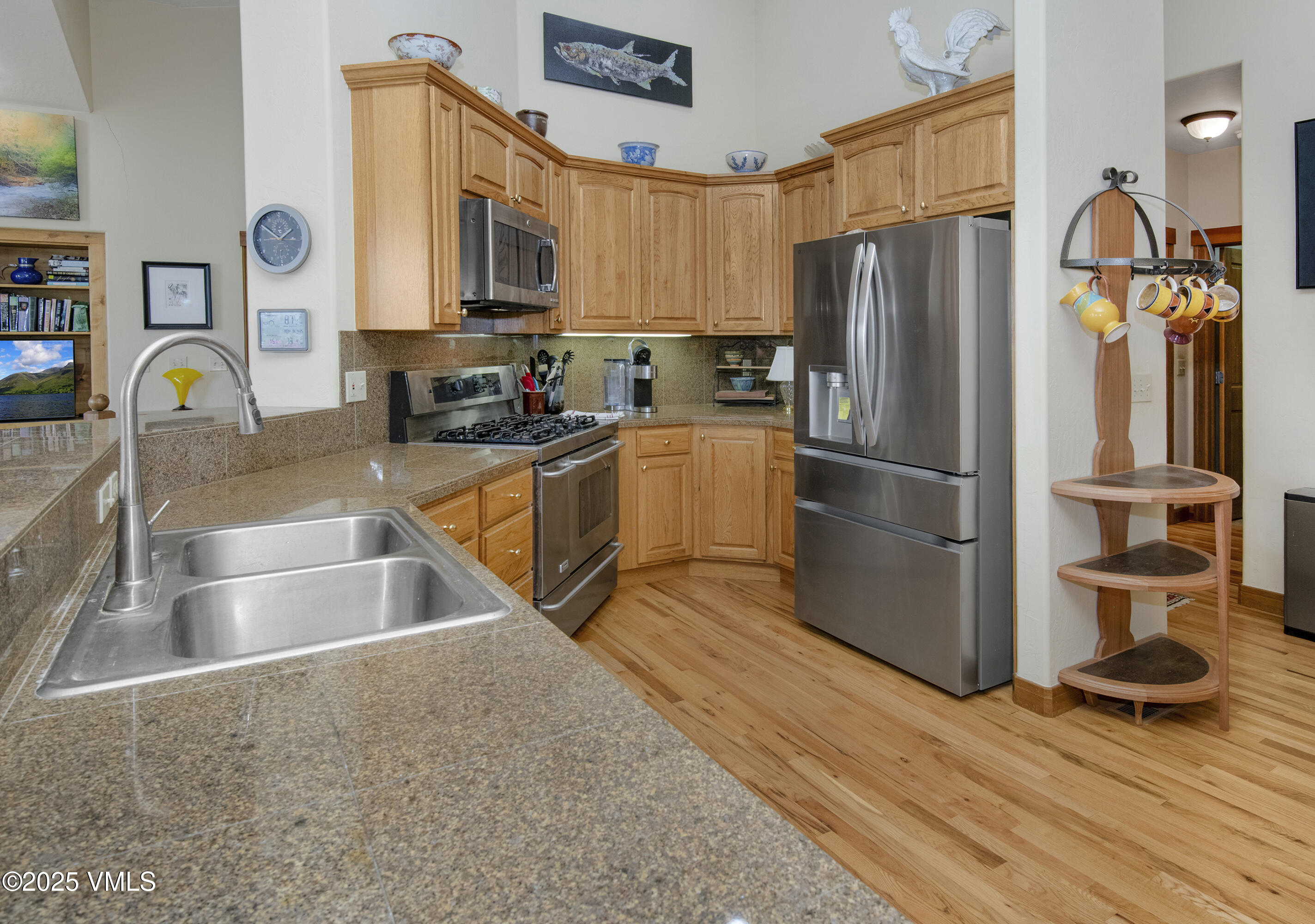 75 Cottage Drive Property Photo 13