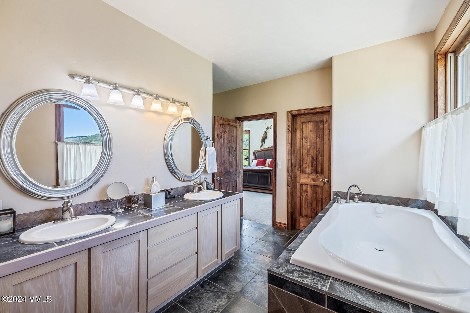 3400 Sweetwater Road Property Photo 17