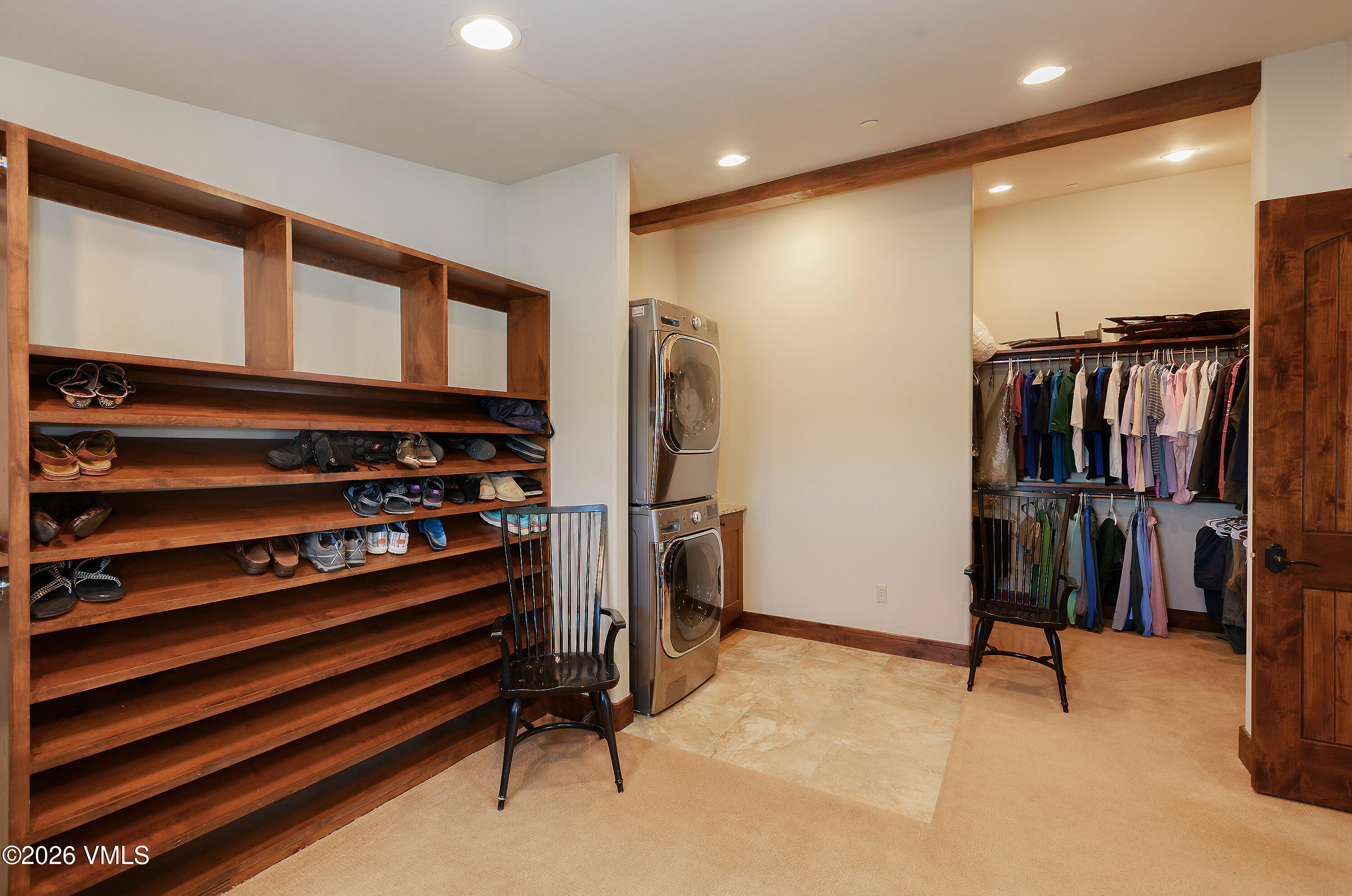 2753 E Haystacker Drive Property Photo 23
