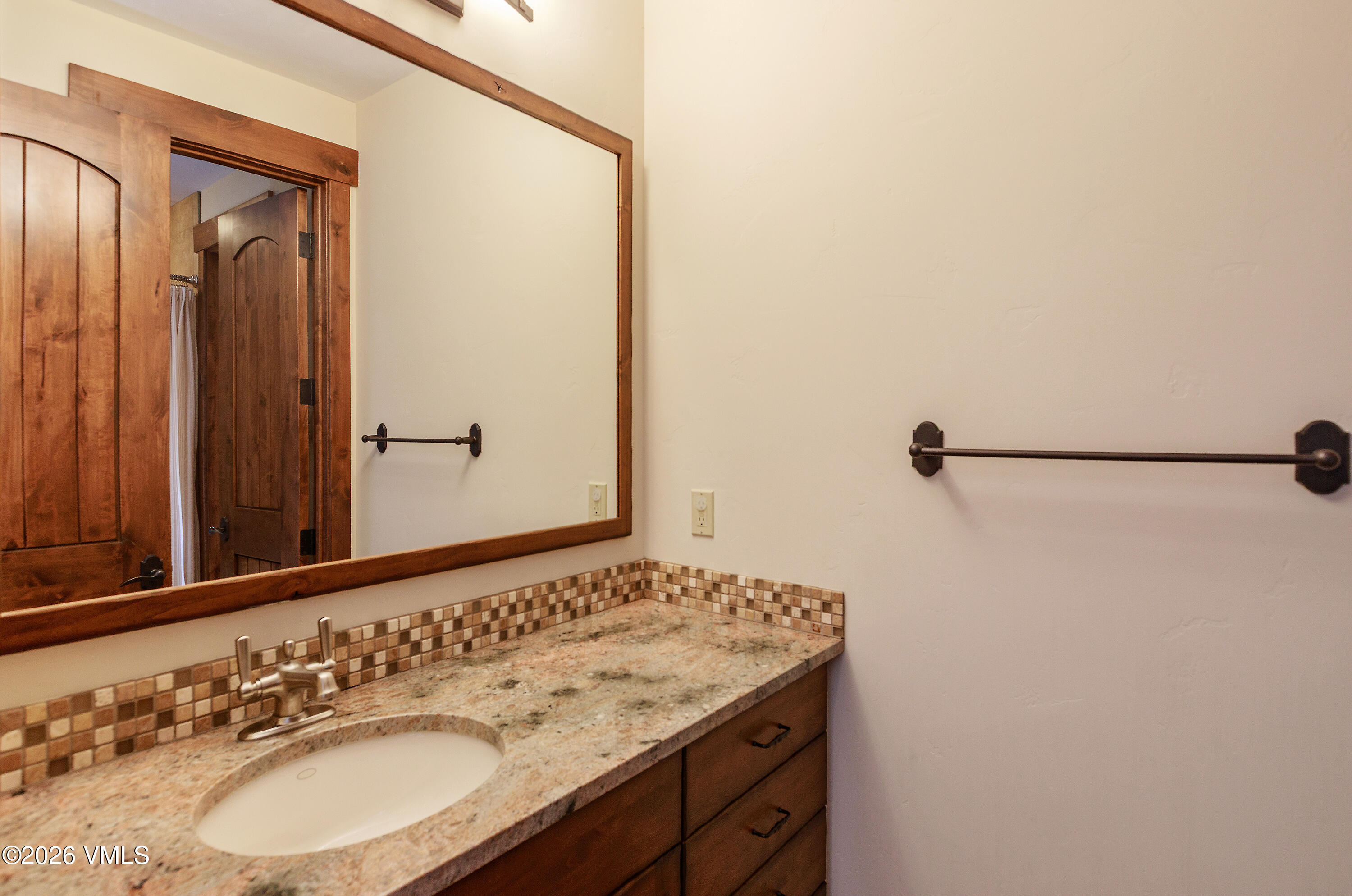 2753 E Haystacker Drive Property Photo 35
