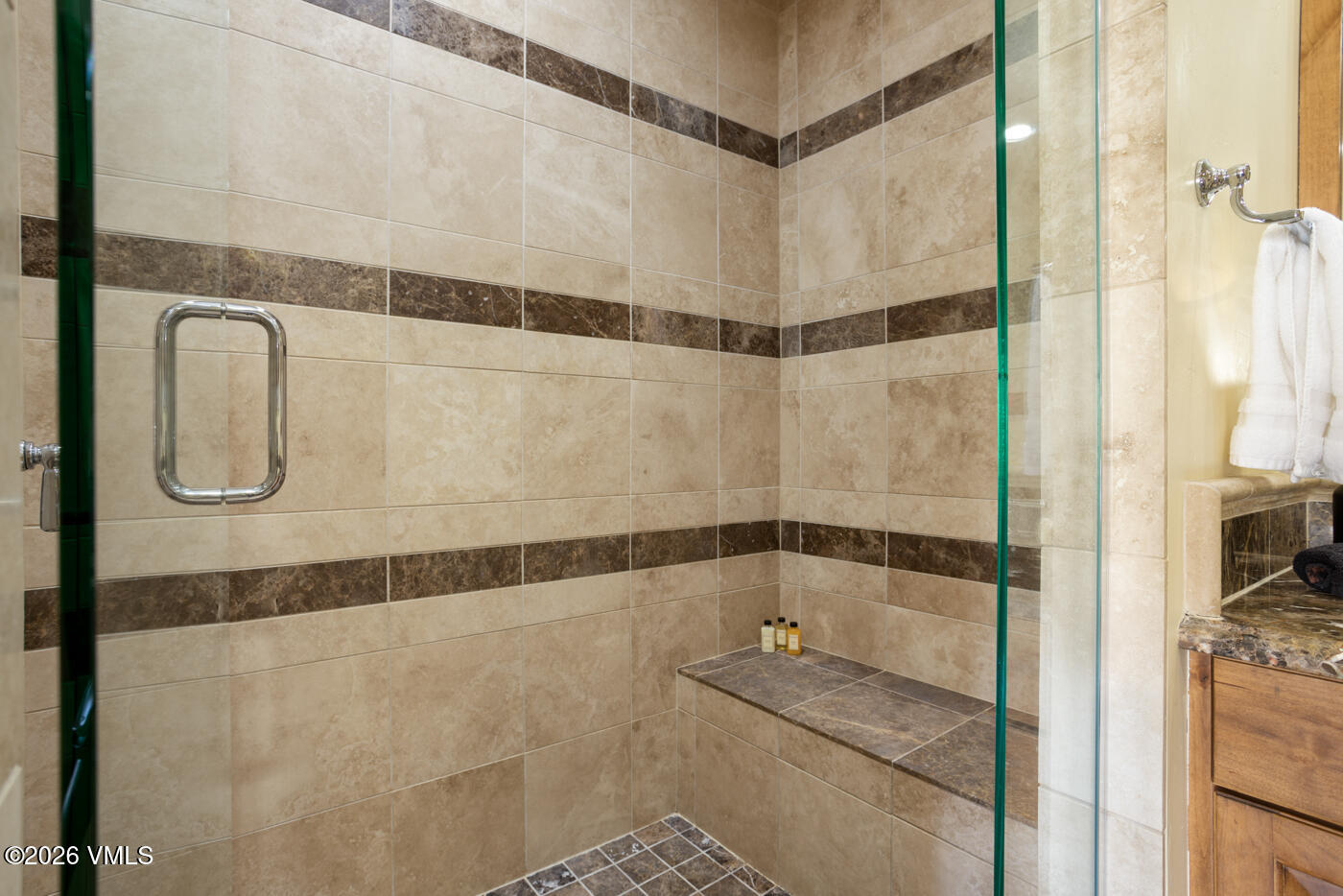300 Prater Road A-202 Property Photo 8
