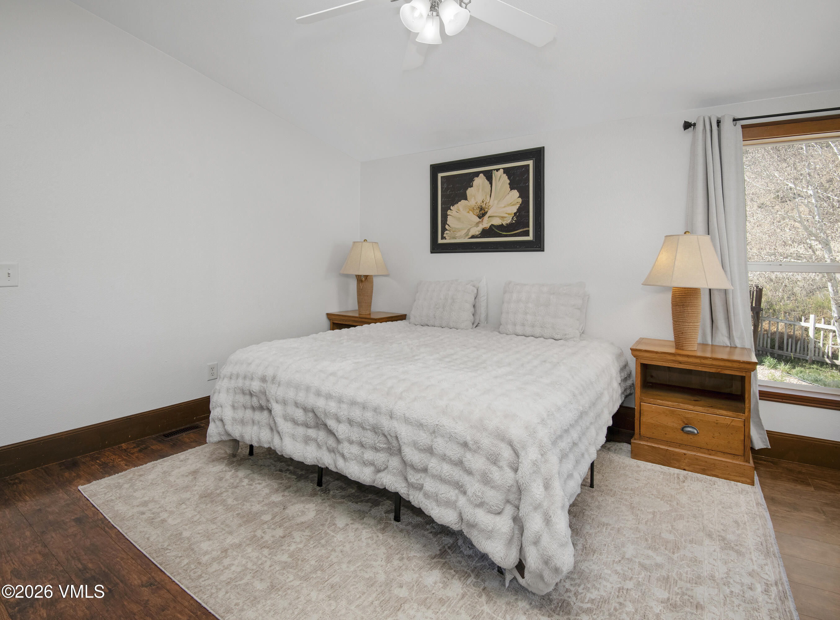 102 Cut Throat Loop Property Photo 15