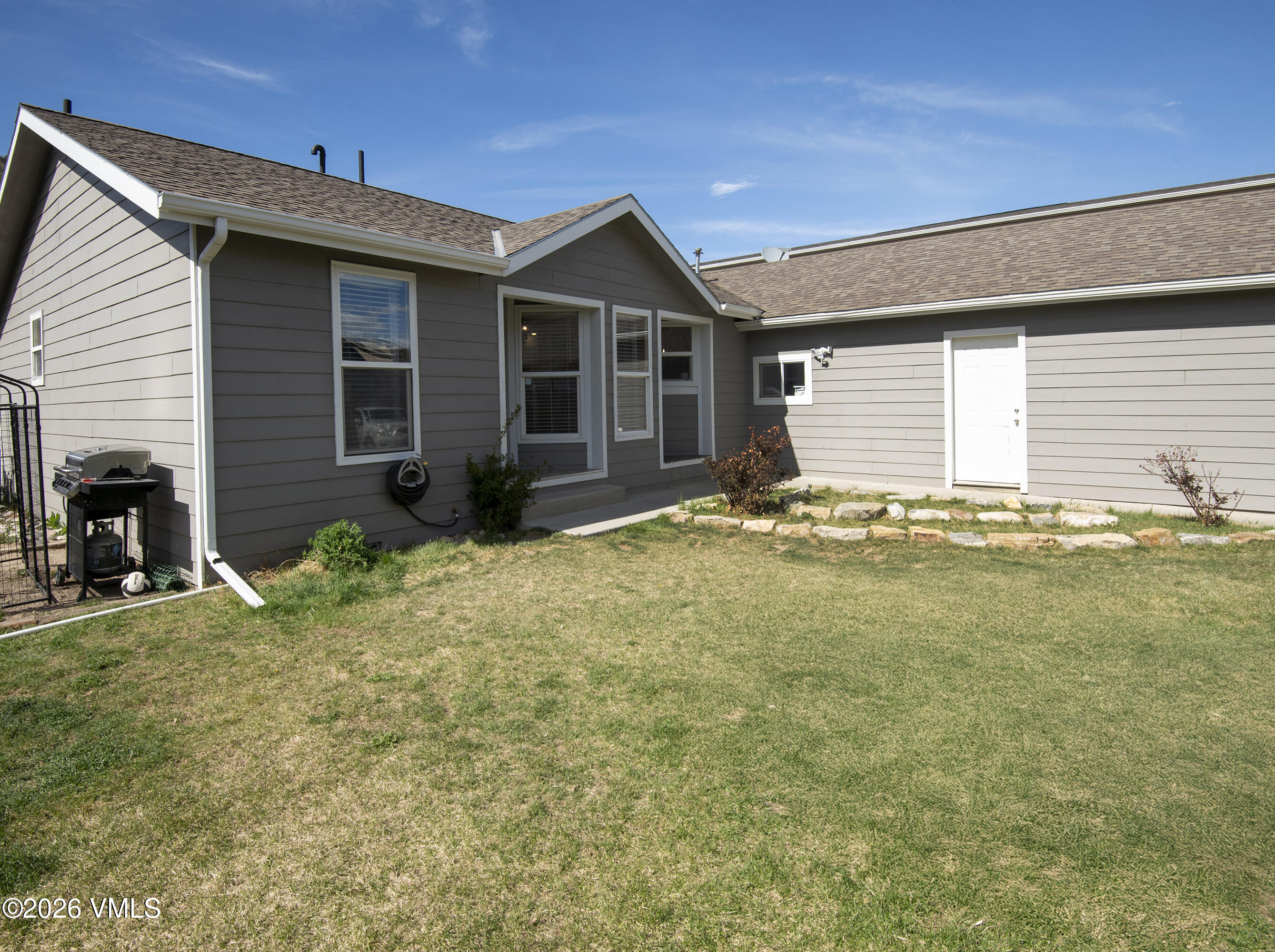 102 Cut Throat Loop Property Photo 26