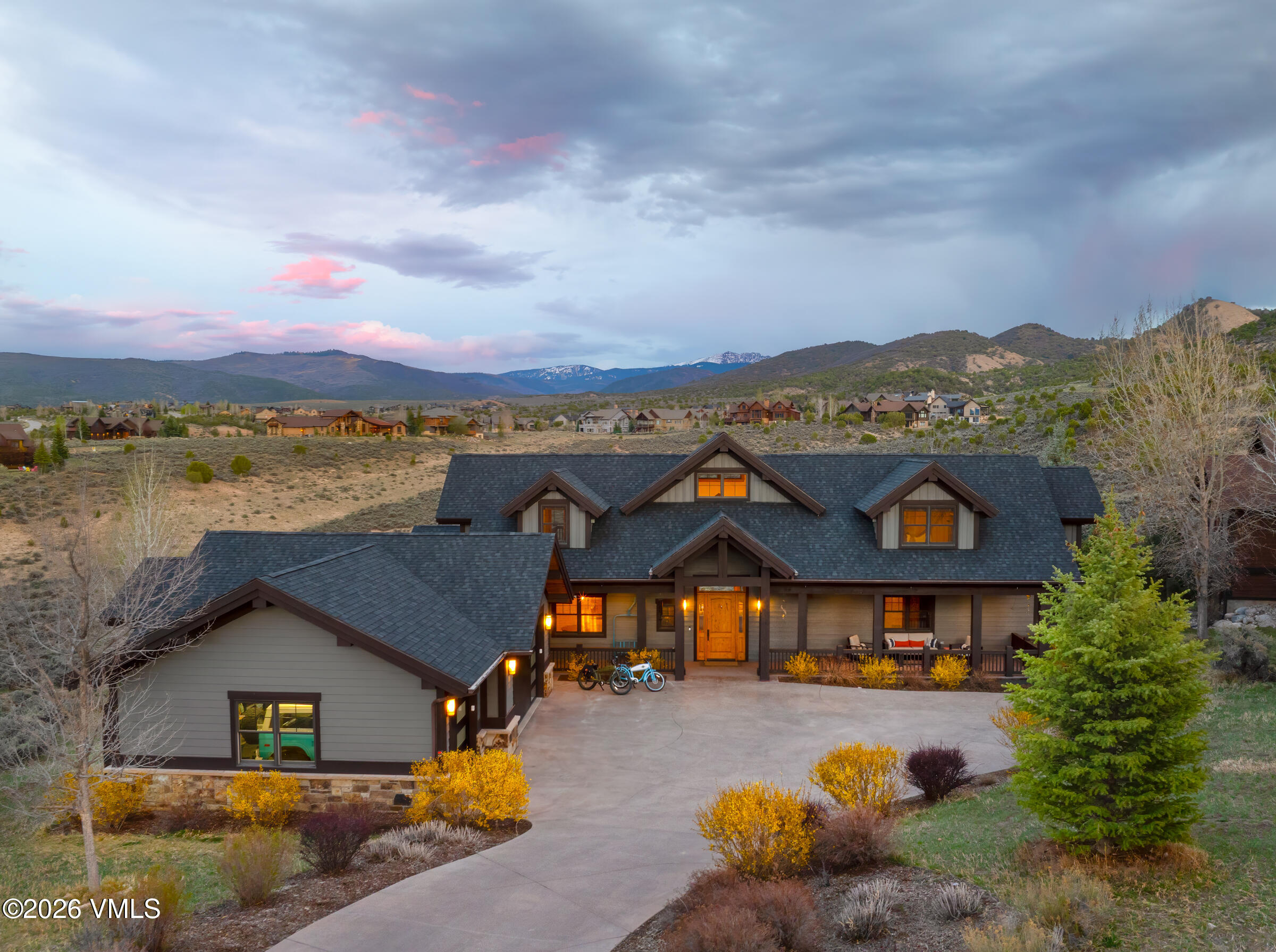 378 Harrier Circle Property Photo 4