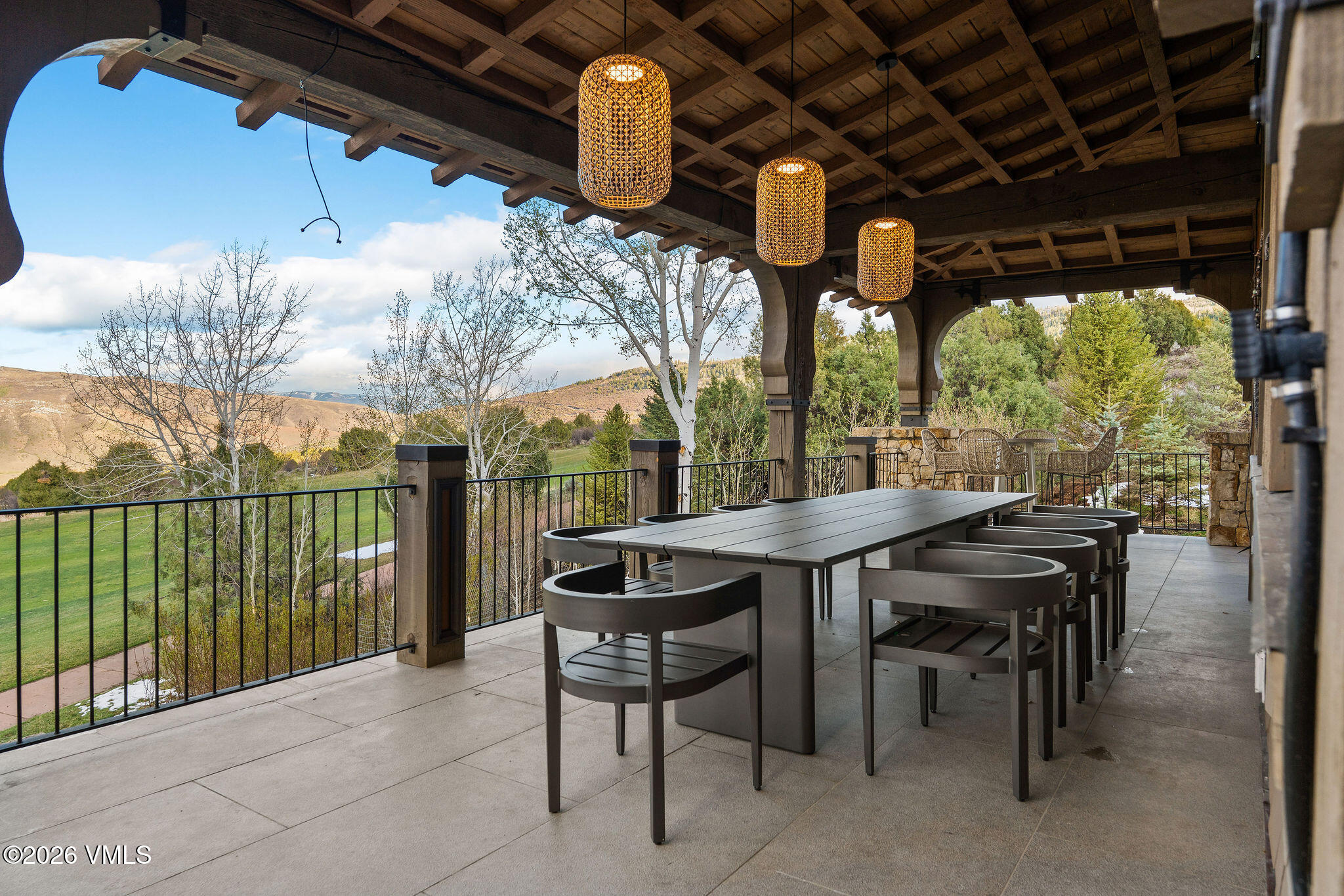300 Aspen Bluff Lane Property Photo 5