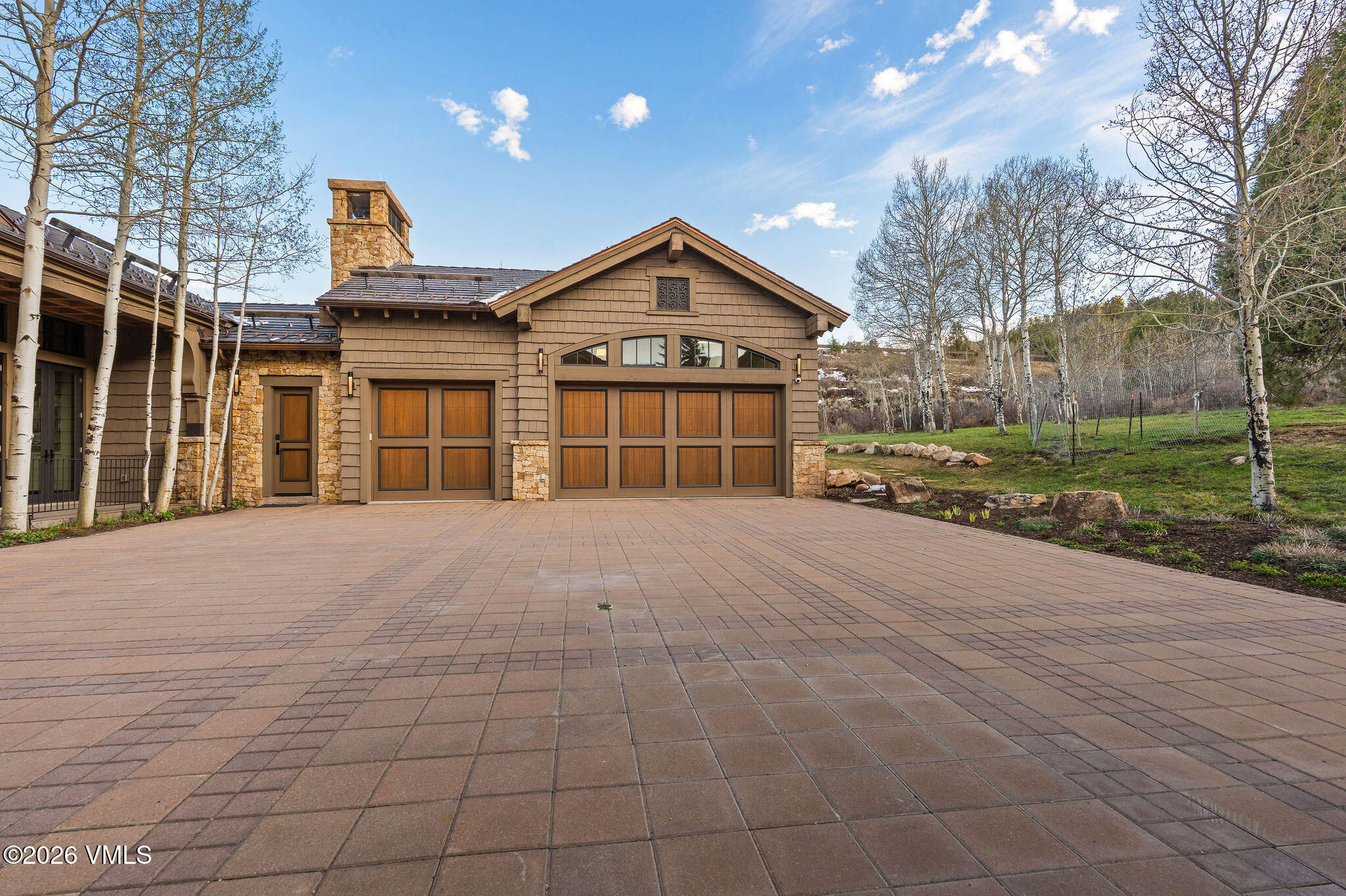 300 Aspen Bluff Lane Property Photo 44