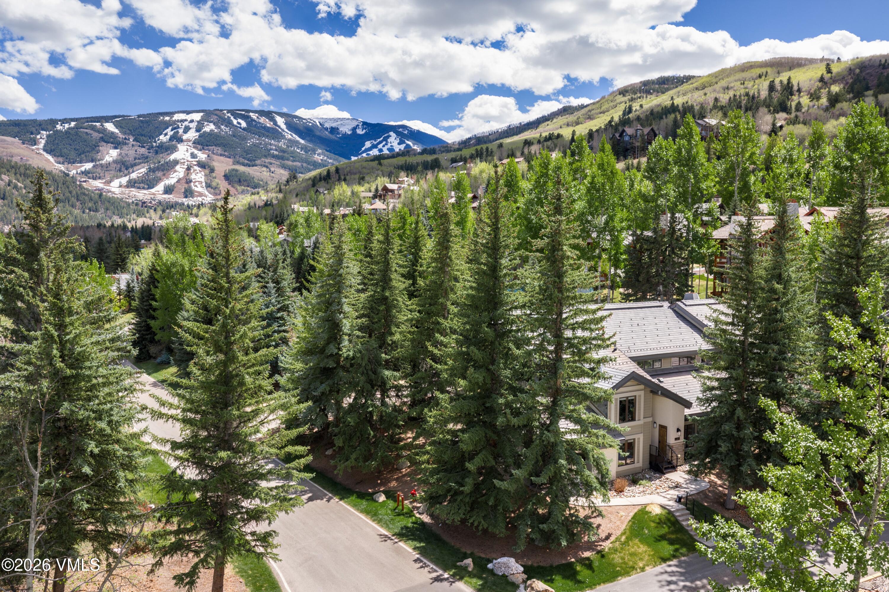 185 Willis Place 206
