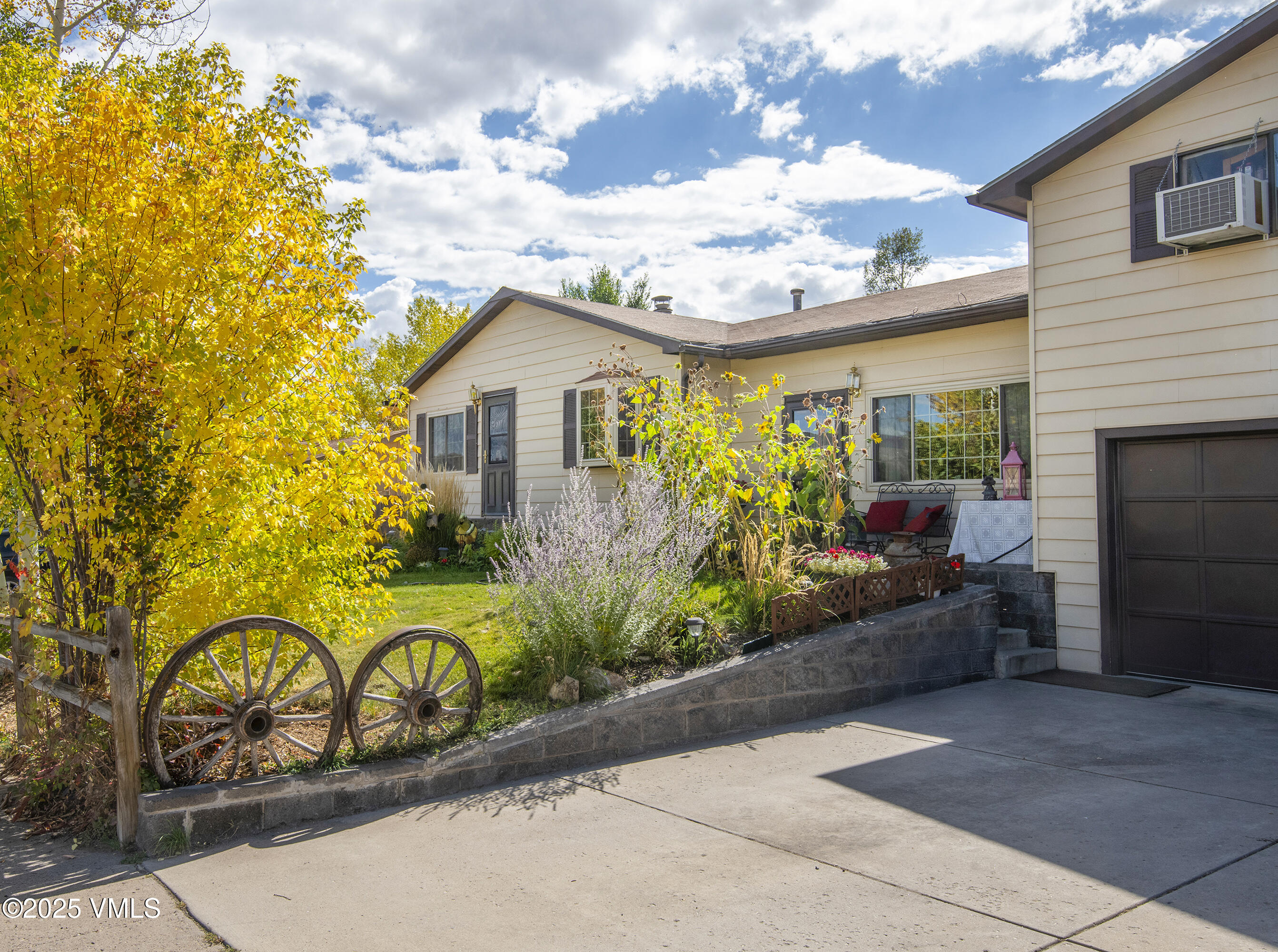197 Park Street Property Photo 1